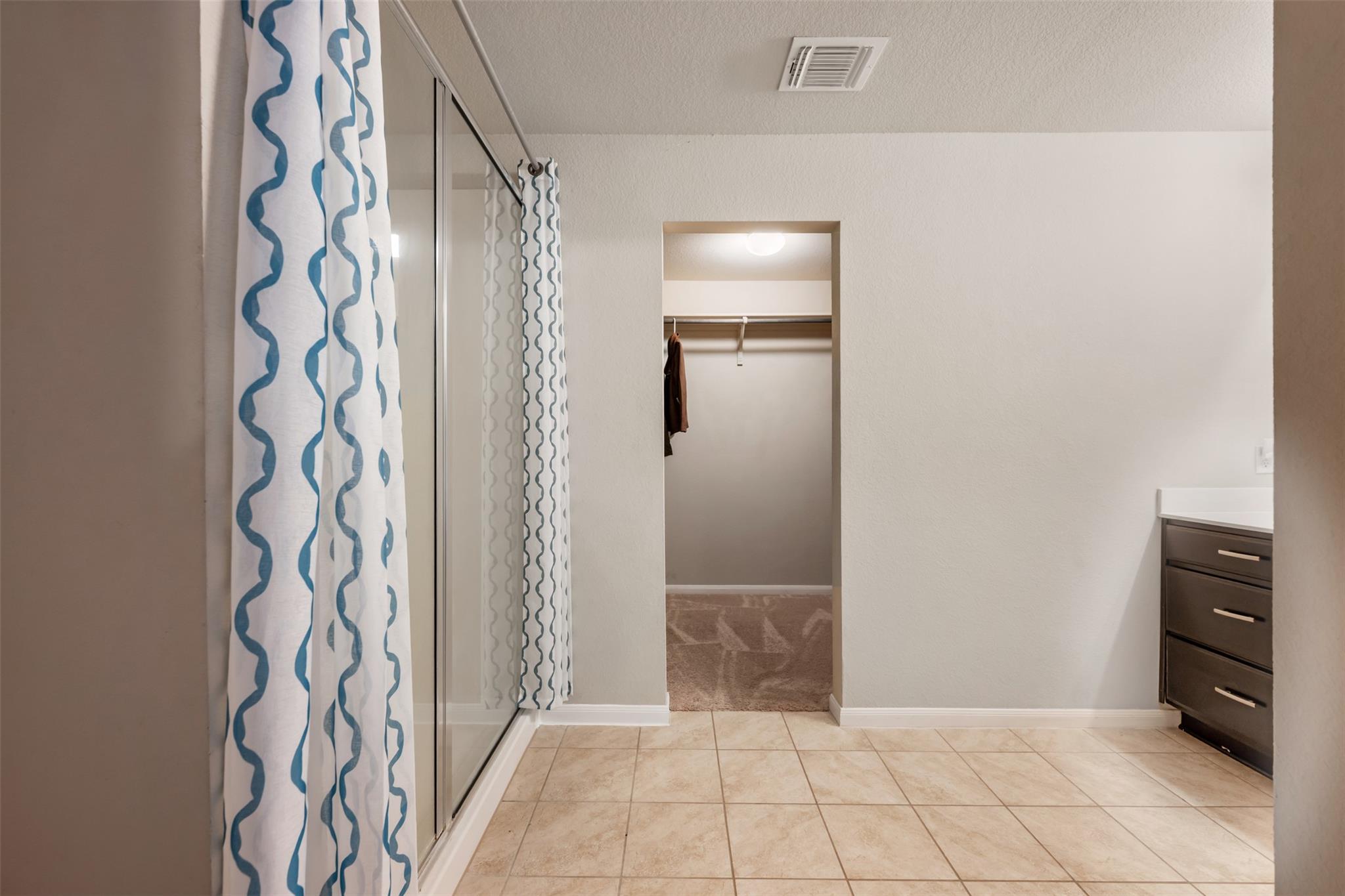 117 Liard River Rd, Hutto, TX 78634