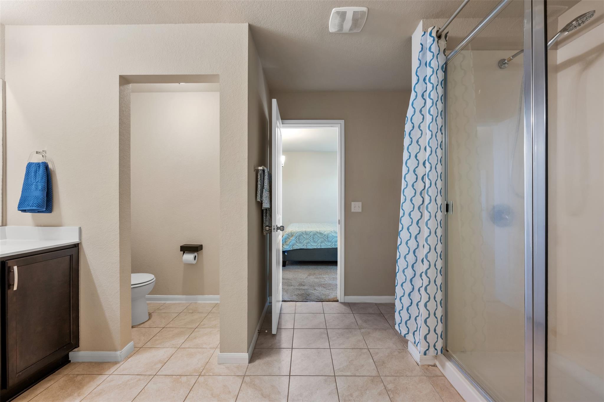 117 Liard River Rd, Hutto, TX 78634