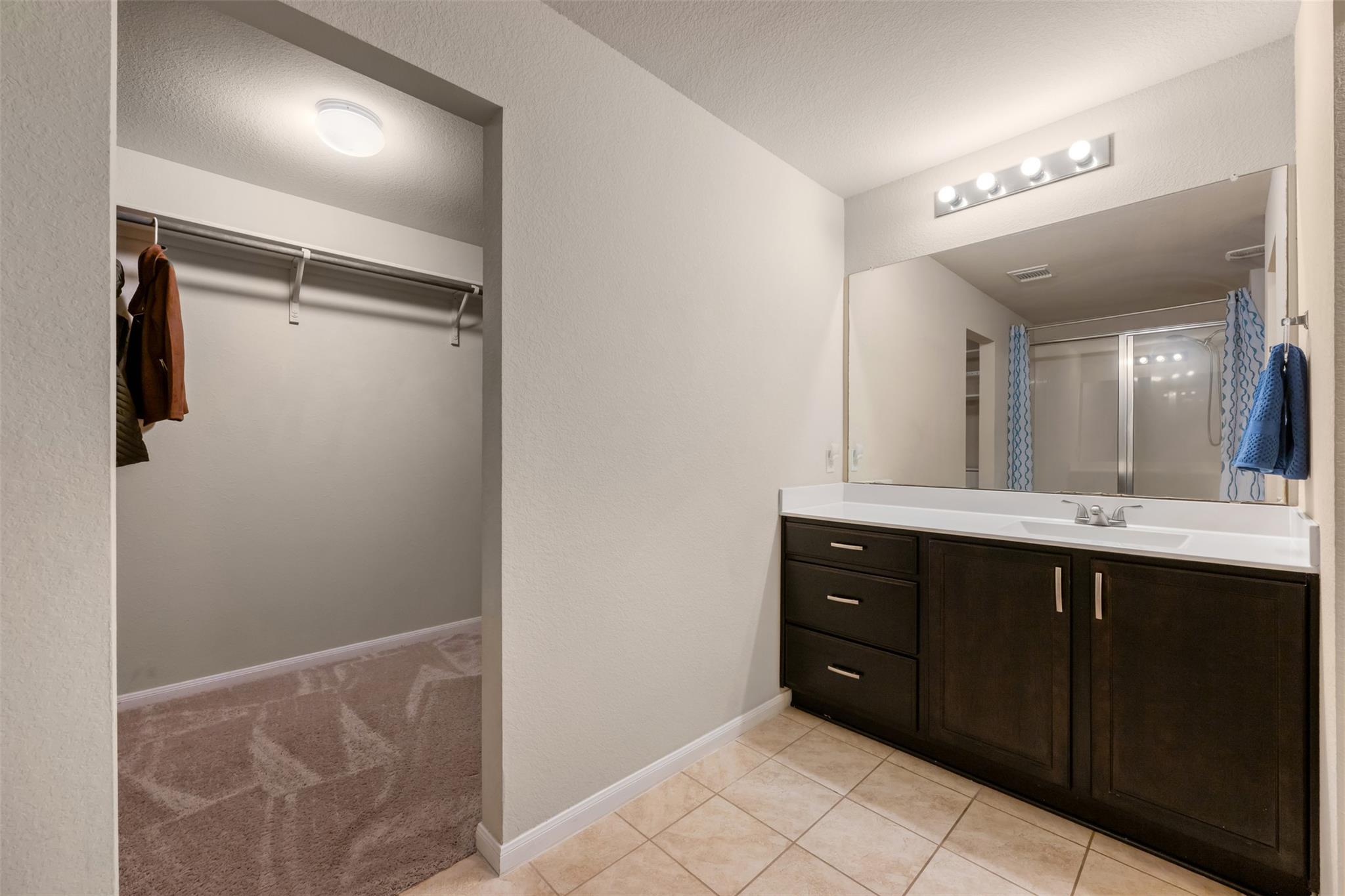 117 Liard River Rd, Hutto, TX 78634