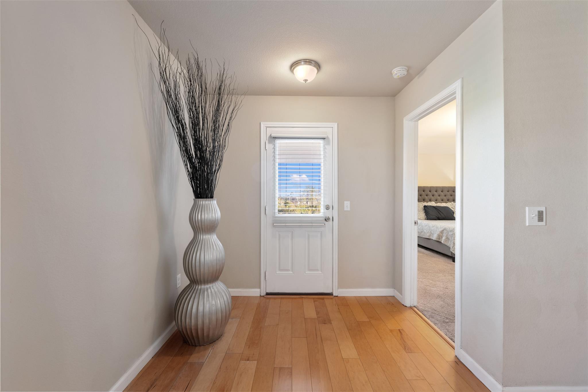 117 Liard River Rd, Hutto, TX 78634