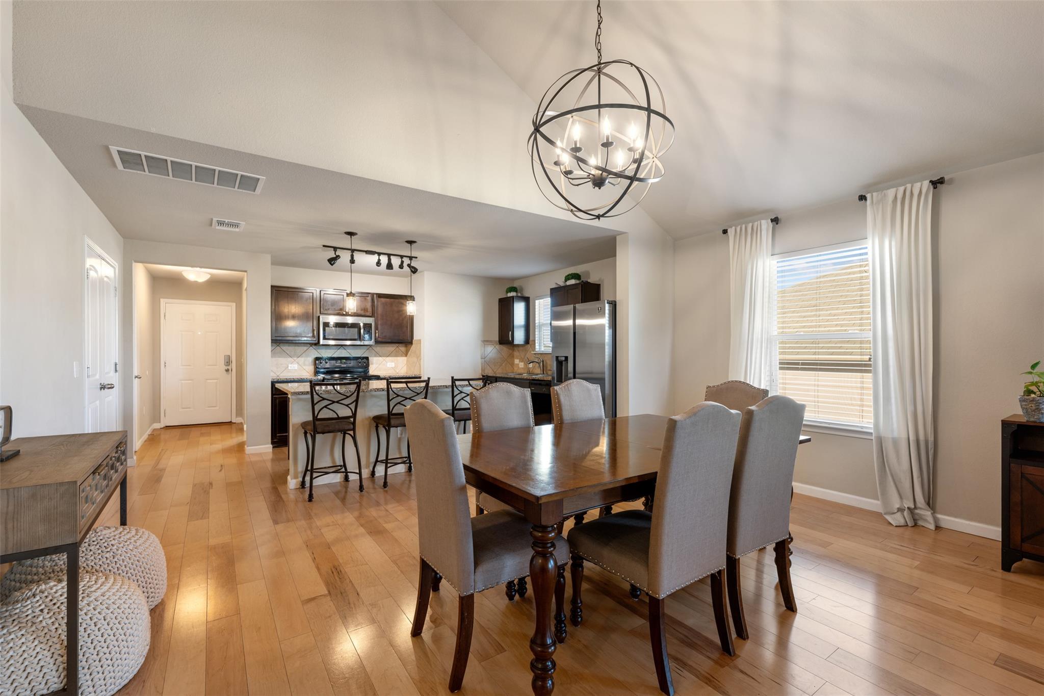 117 Liard River Rd, Hutto, TX 78634