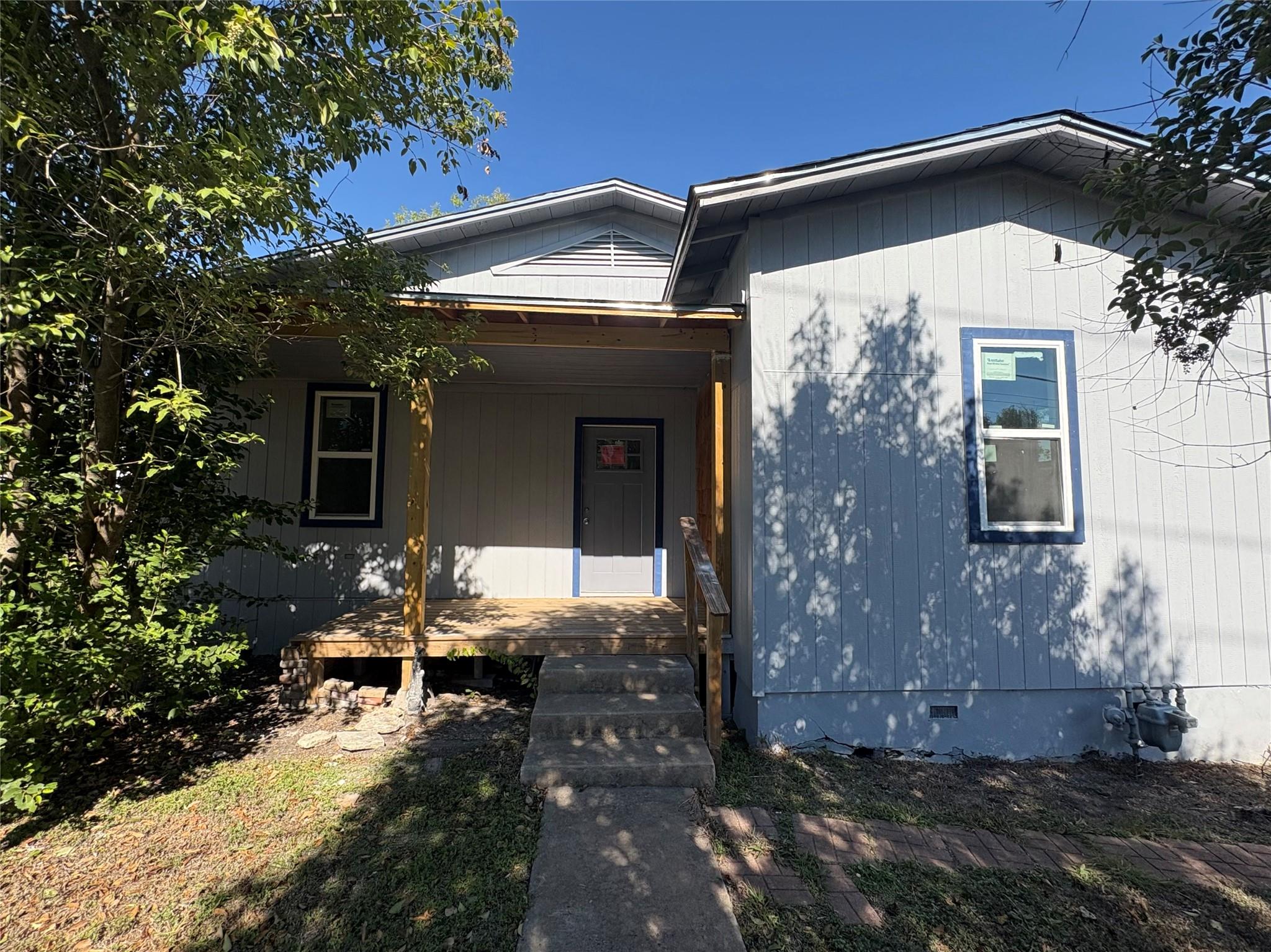 102 W Wilbarger St, Pflugerville, TX 78660