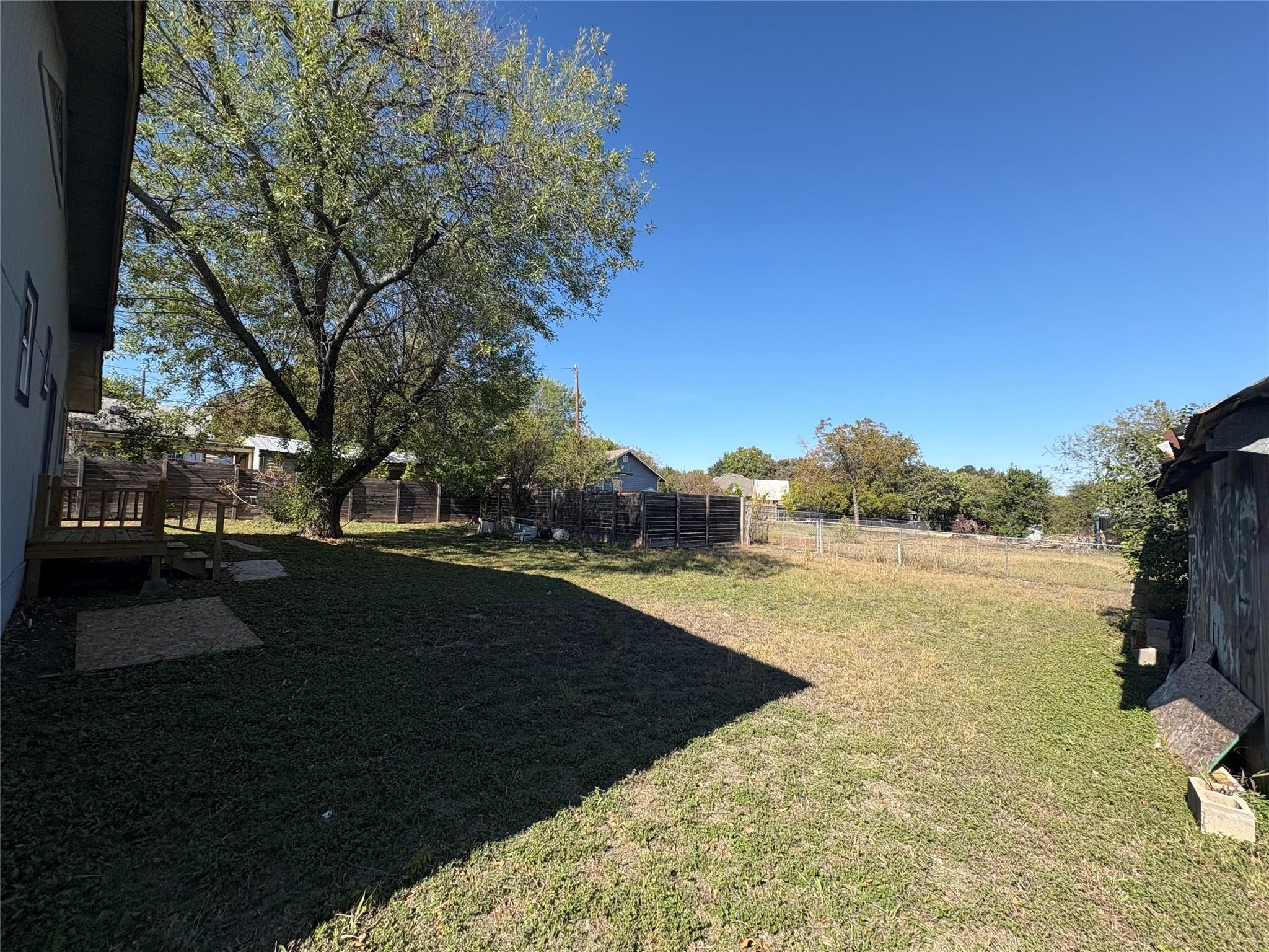 102 W Wilbarger St, Pflugerville, TX 78660