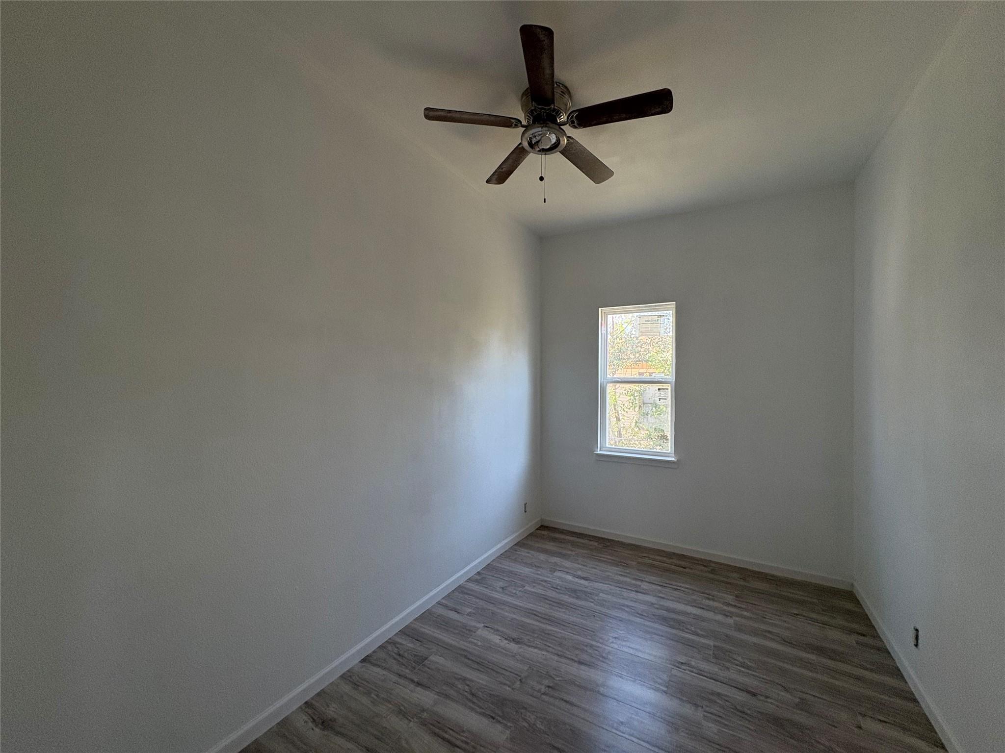 102 W Wilbarger St, Pflugerville, TX 78660