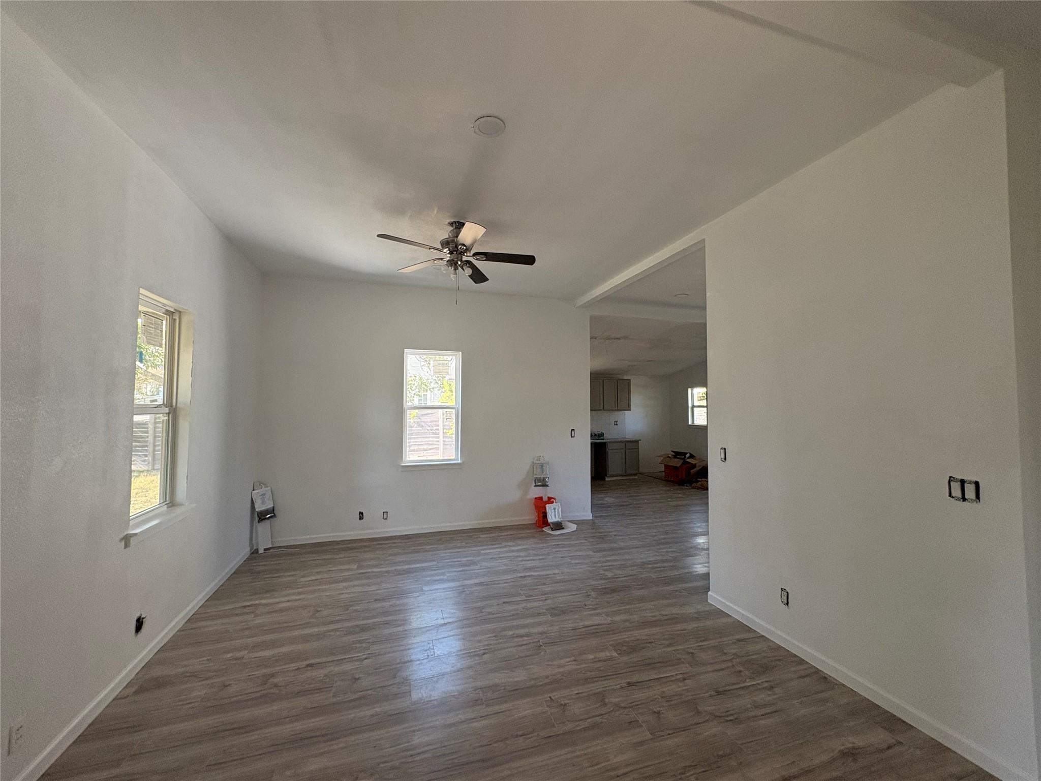 102 W Wilbarger St, Pflugerville, TX 78660