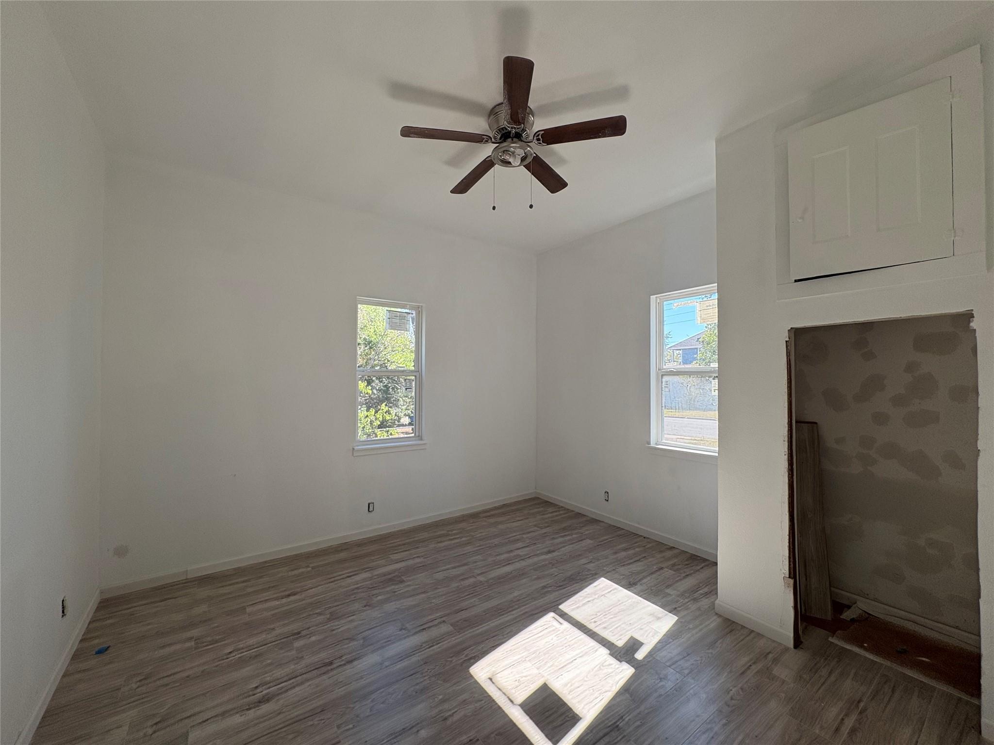 102 W Wilbarger St, Pflugerville, TX 78660