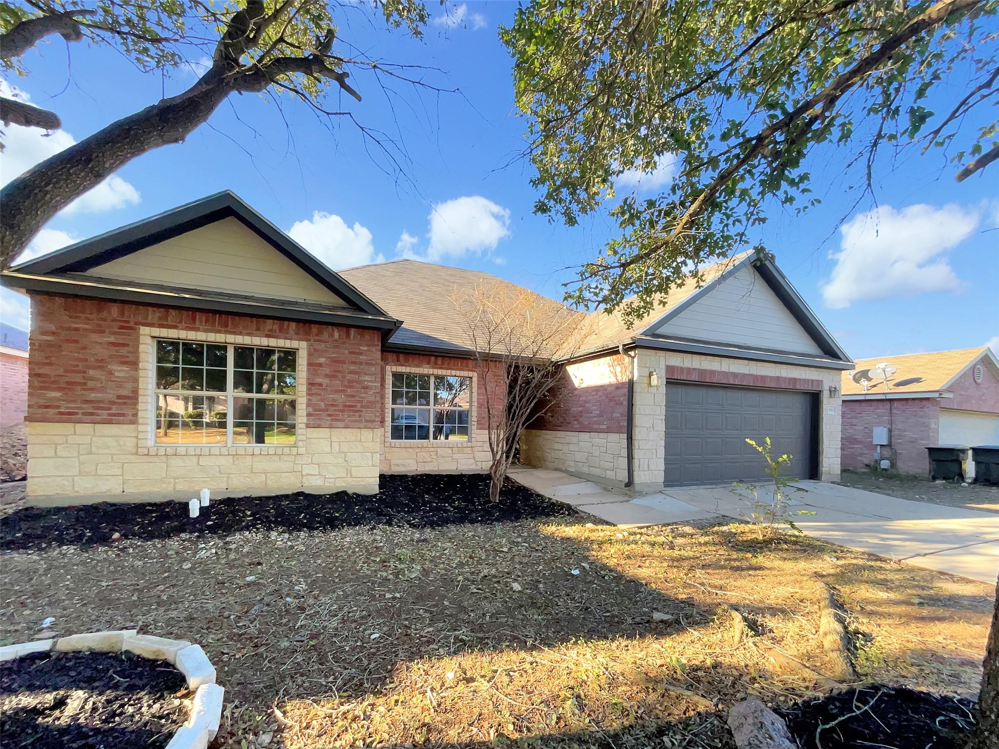 188 Valruth Dr, Kyle, TX 78640