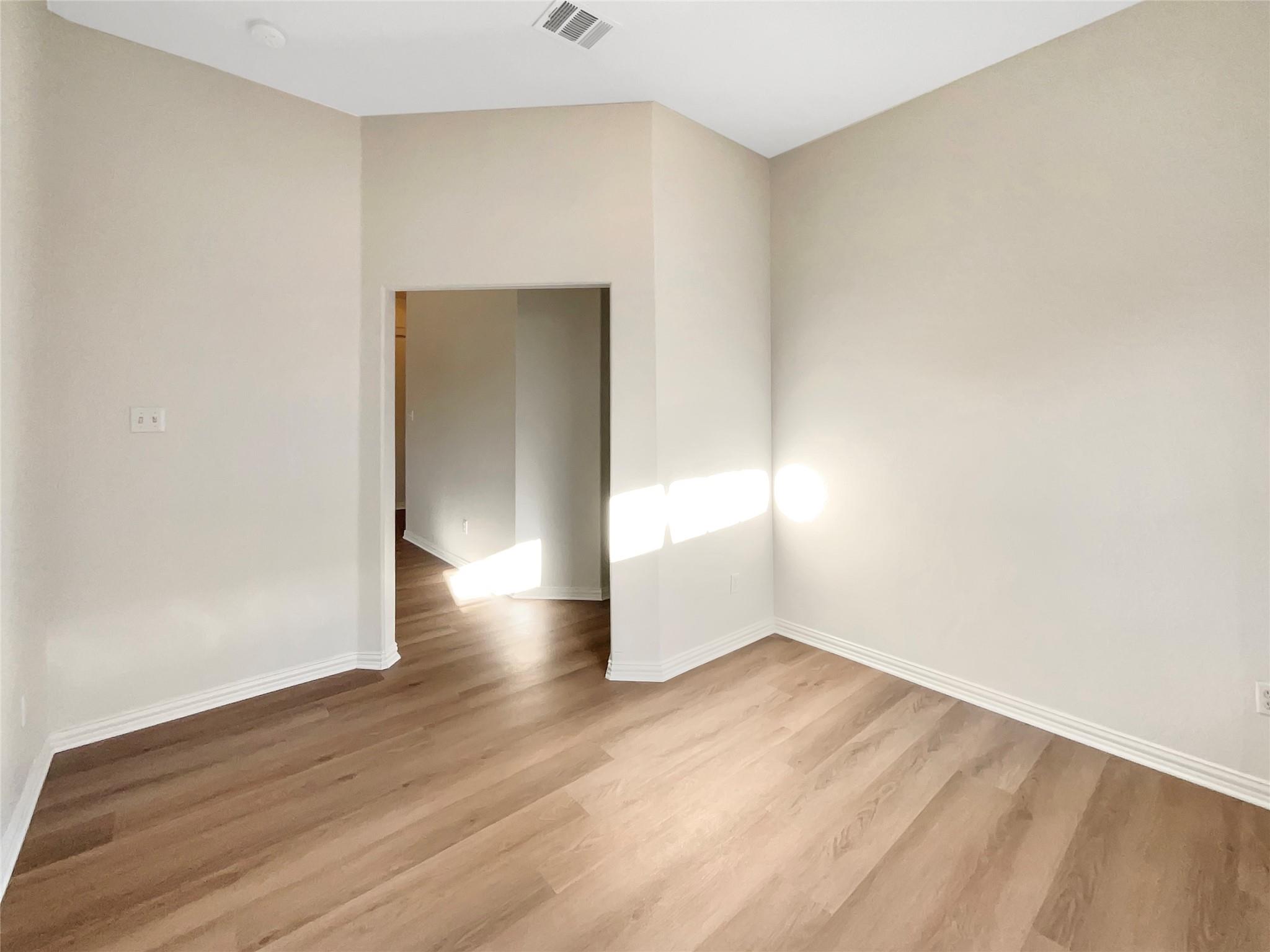 188 Valruth Dr, Kyle, TX 78640