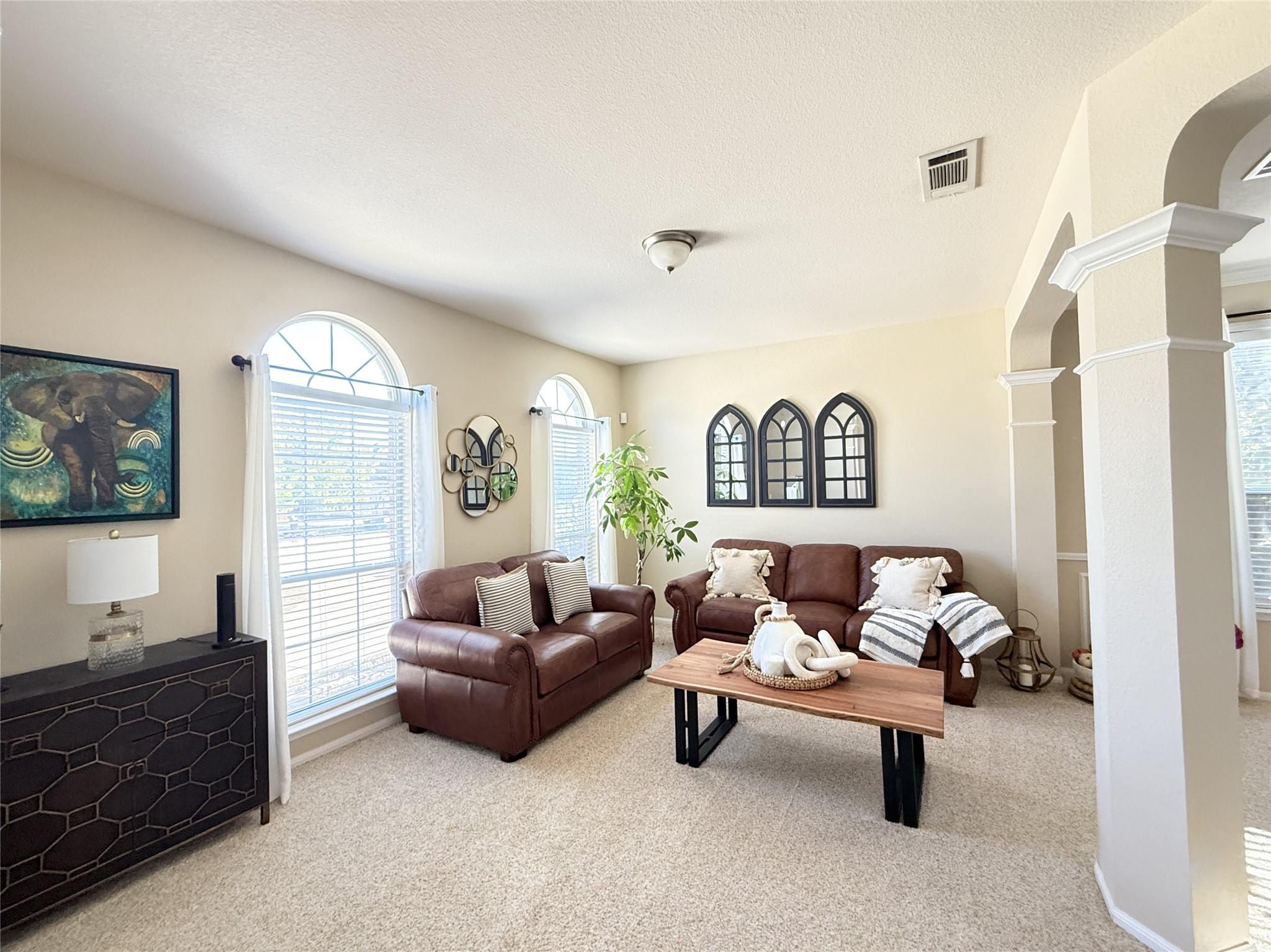 402 W Iowa Dr, Harker Heights, TX 76548