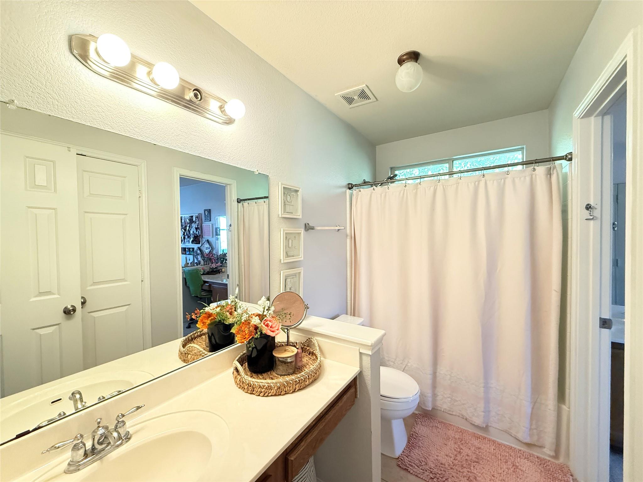 402 W Iowa Dr, Harker Heights, TX 76548