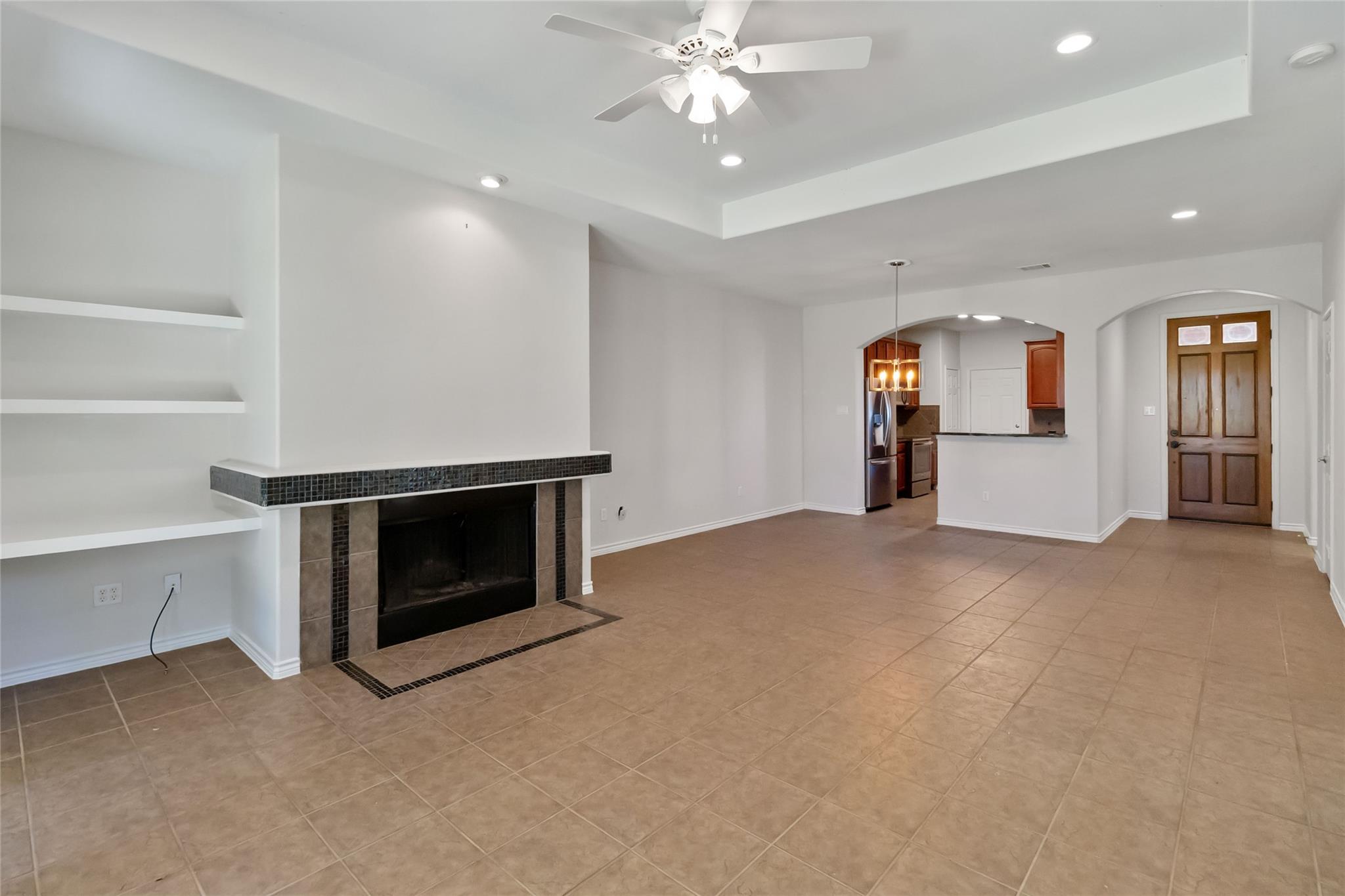 539 Colovista Pkwy # B103, Bastrop, TX 78602