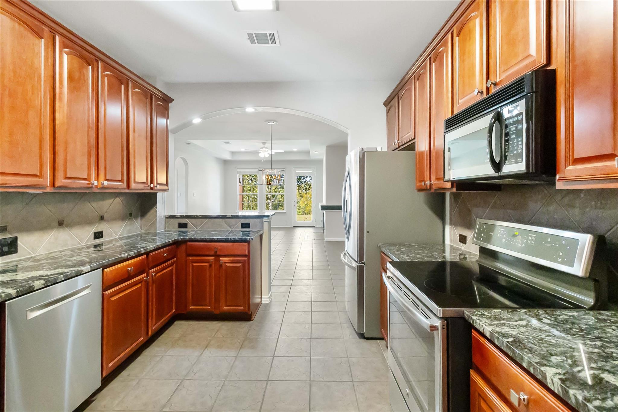 539 Colovista Pkwy # B103, Bastrop, TX 78602