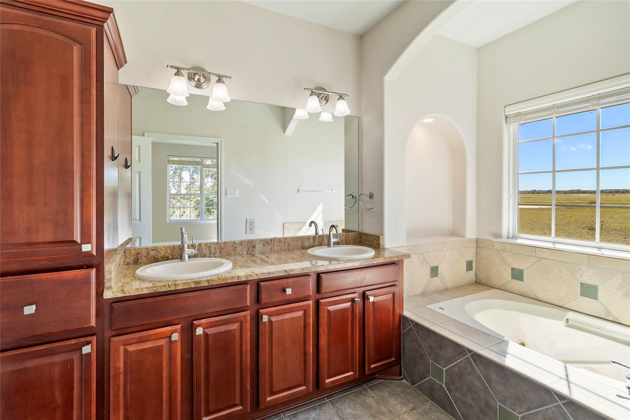 539 Colovista Pkwy # B103, Bastrop, TX 78602