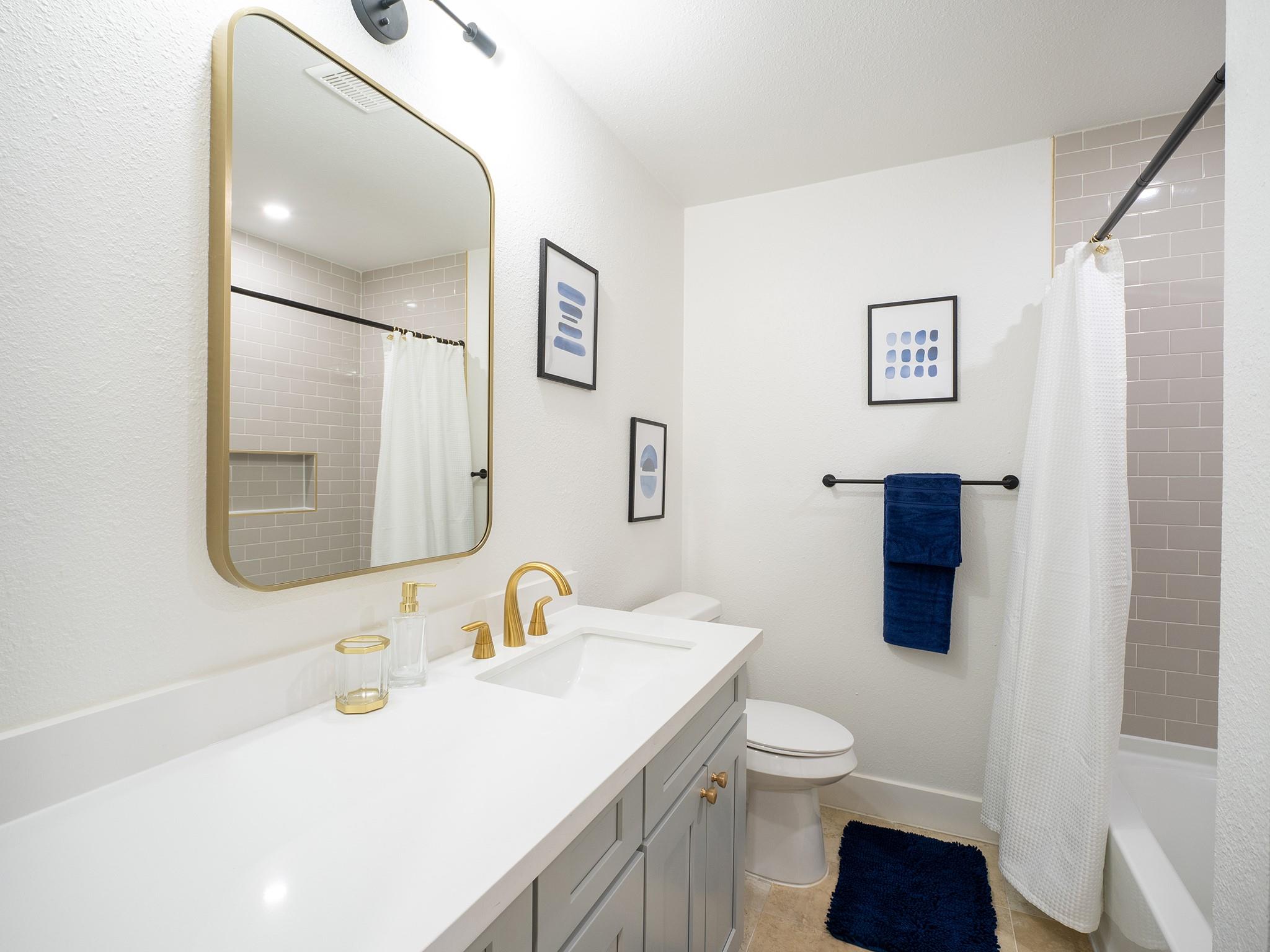 11409 Parmigan Dr # B, Austin, TX 78758