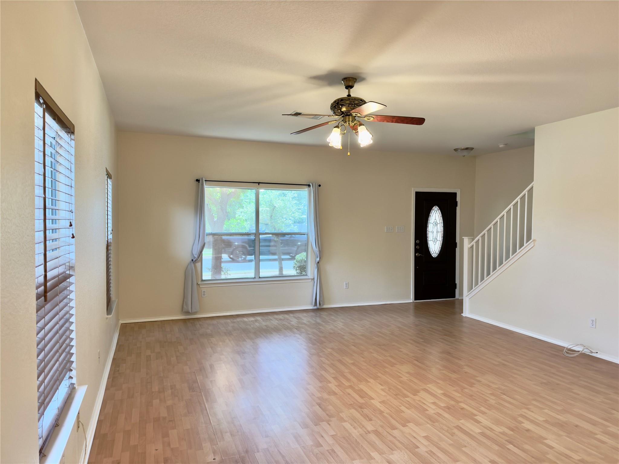 1206 Devil Rdg, Cedar Park, TX 78613