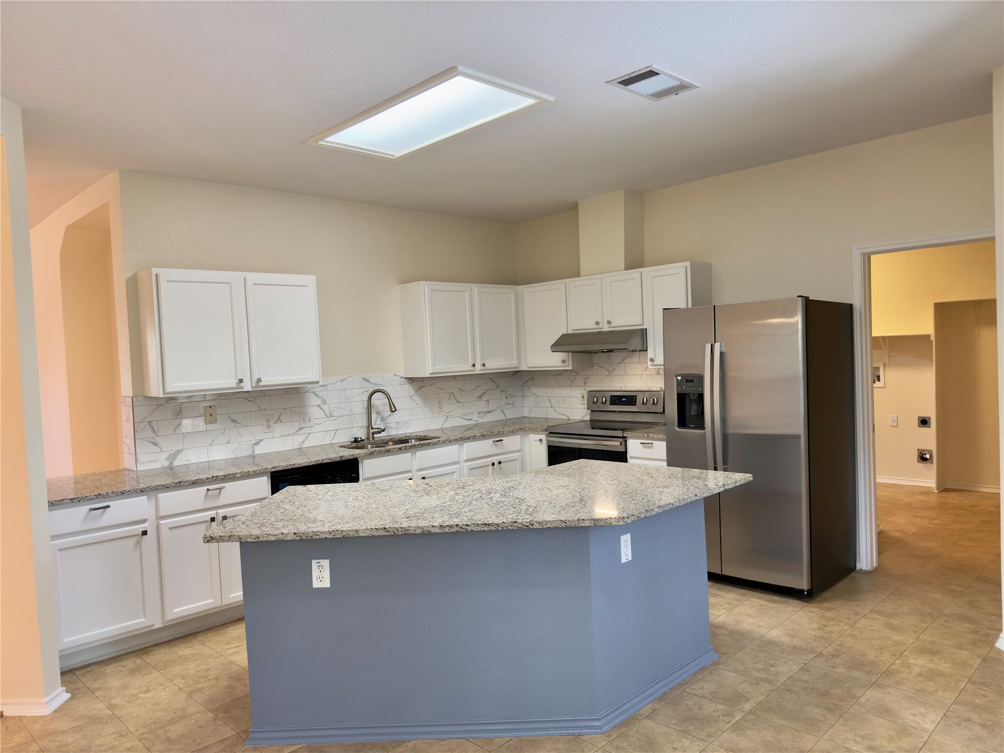 1206 Devil Rdg, Cedar Park, TX 78613