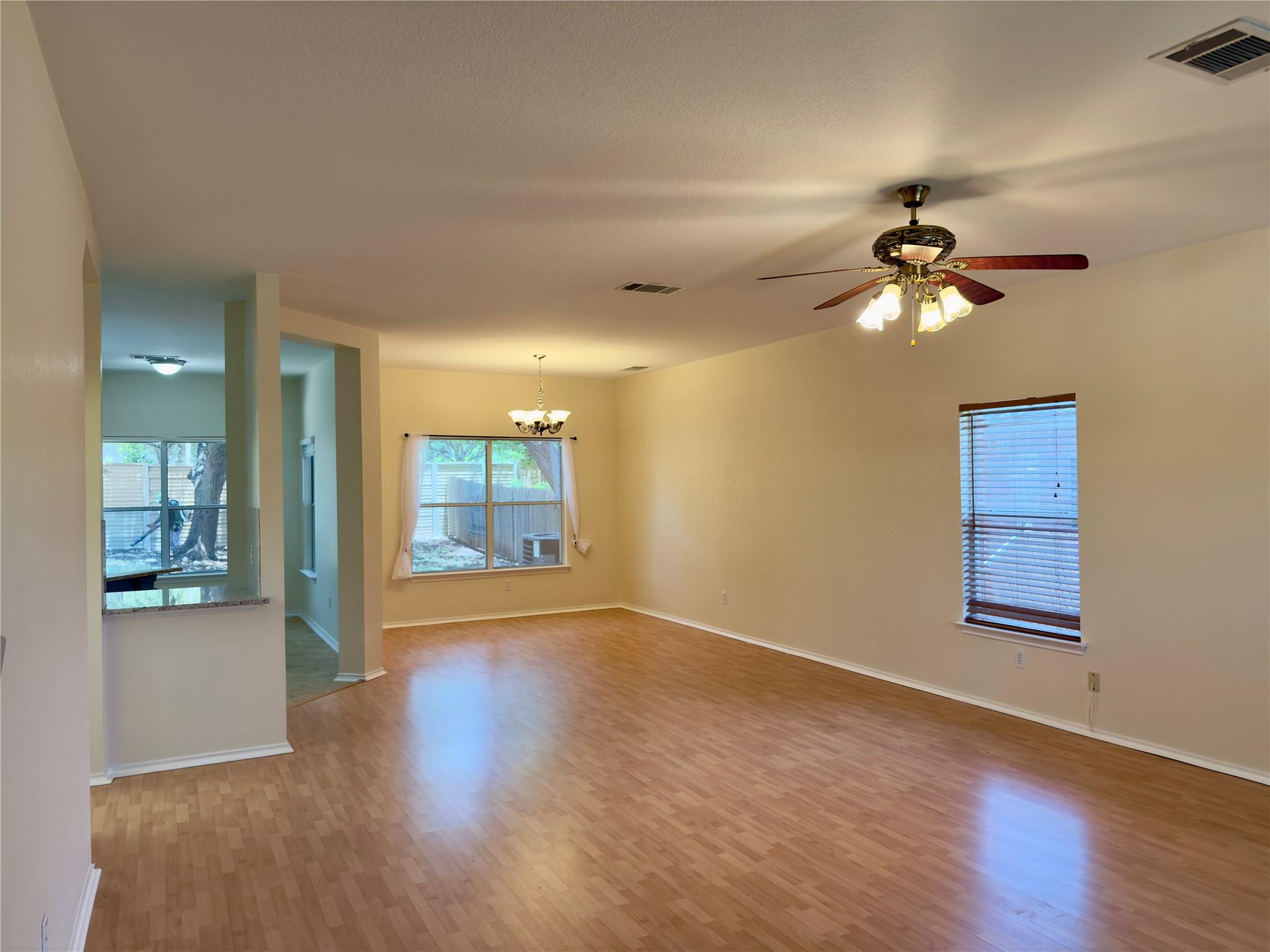 1206 Devil Rdg, Cedar Park, TX 78613