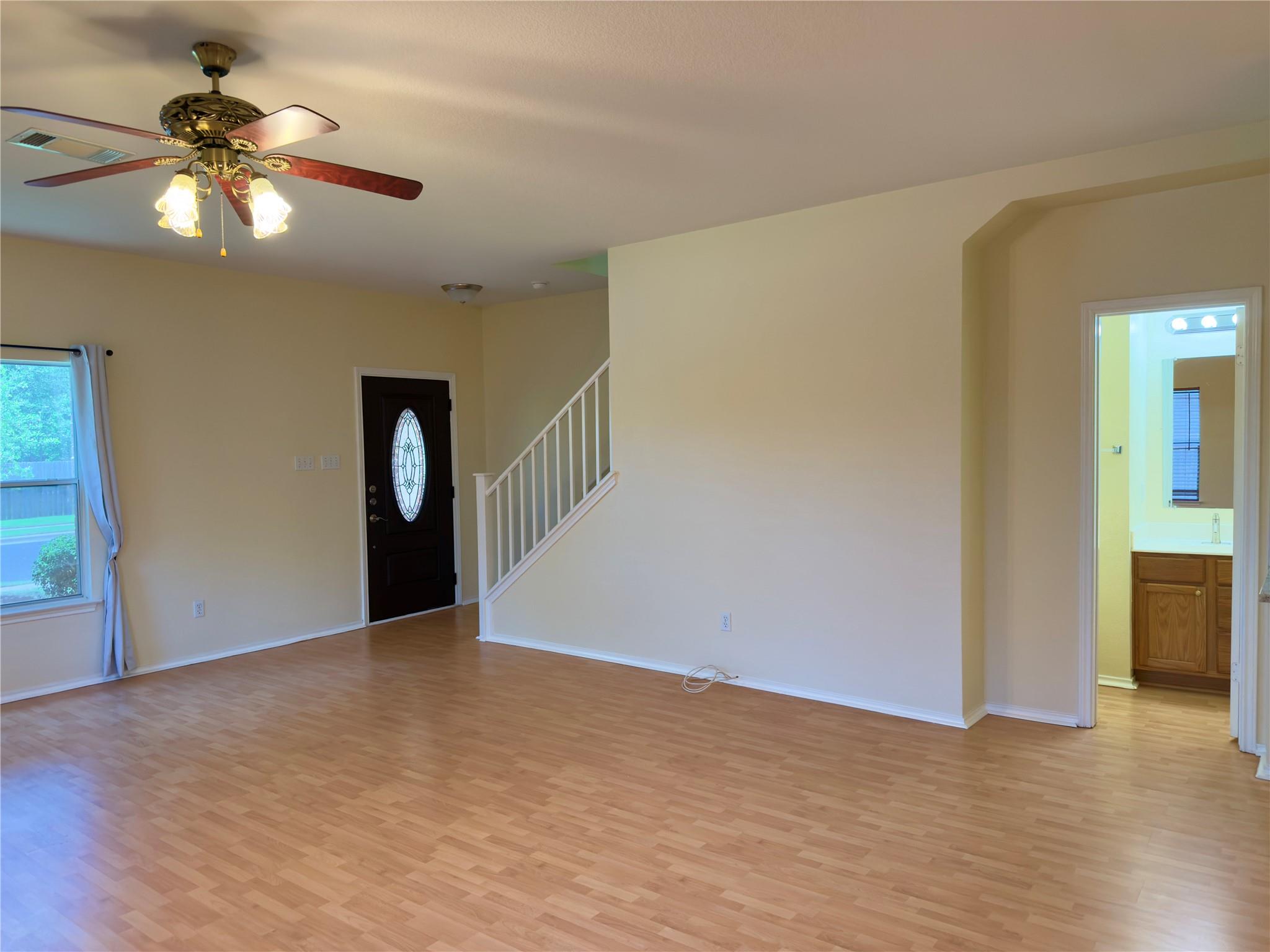 1206 Devil Rdg, Cedar Park, TX 78613