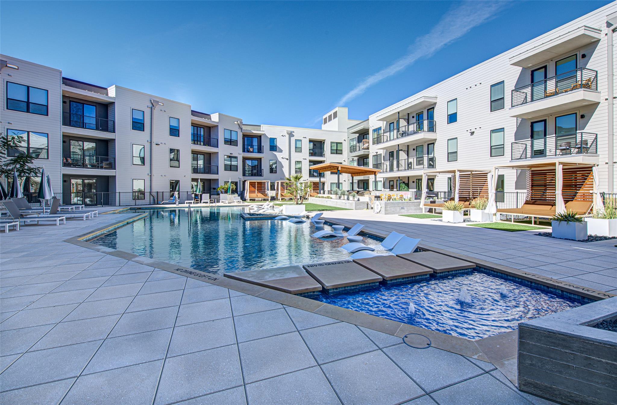 1701 Simond Ave # 436, Austin, TX 78723