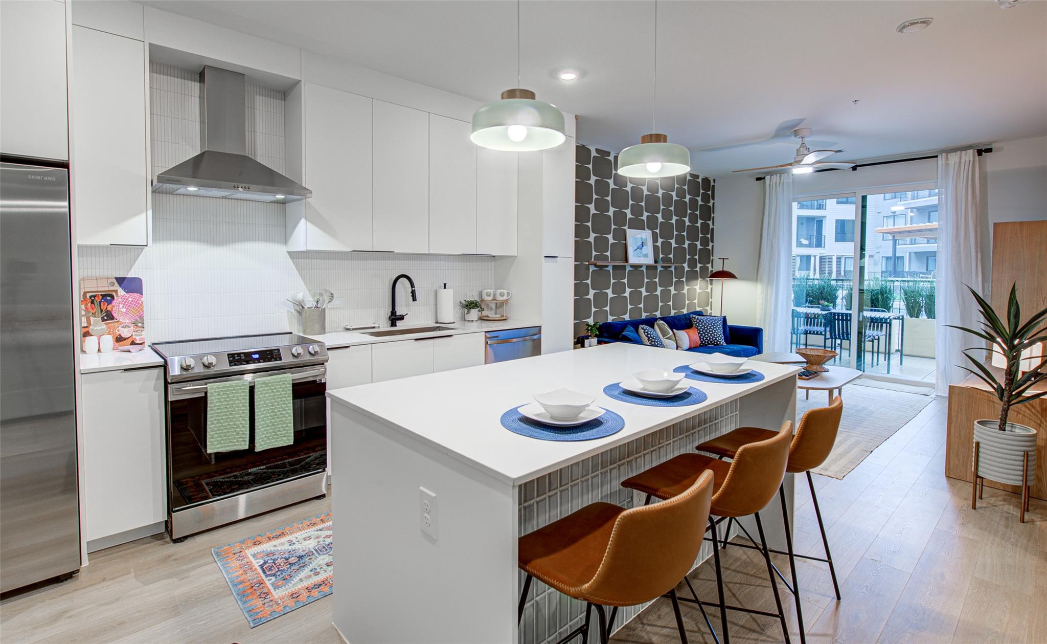 1701 Simond Ave # 436, Austin, TX 78723