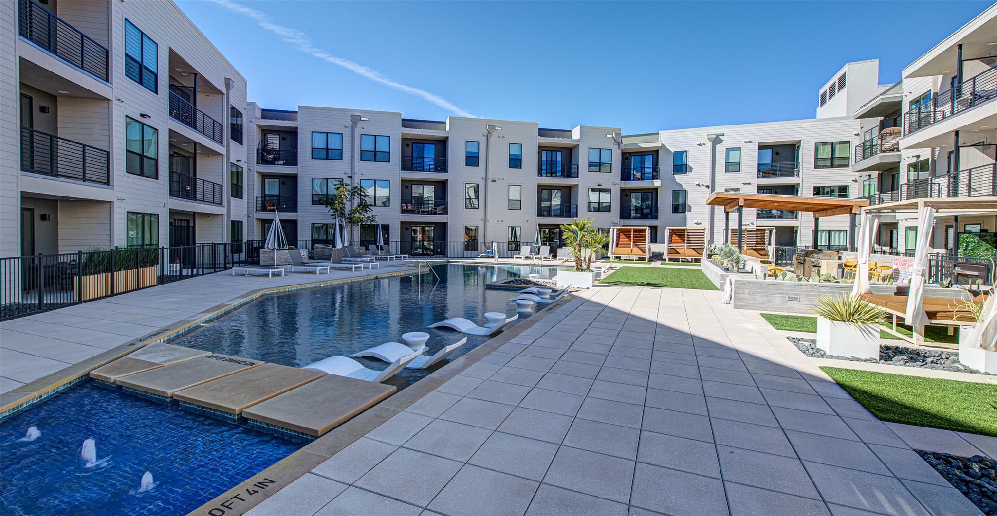 1701 Simond Ave # 436, Austin, TX 78723