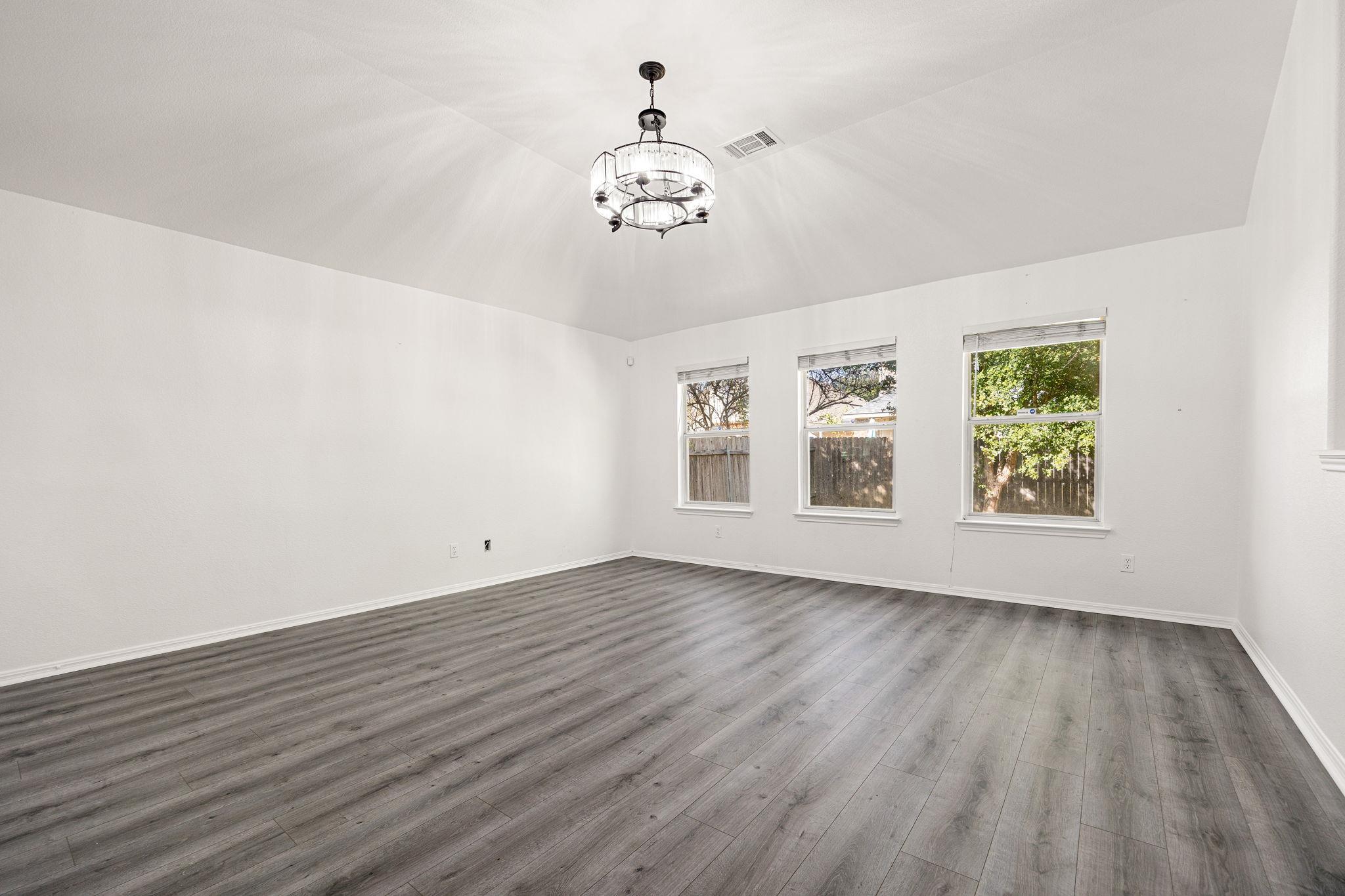 2816 Pedernales Falls Dr, Pflugerville, TX 78660