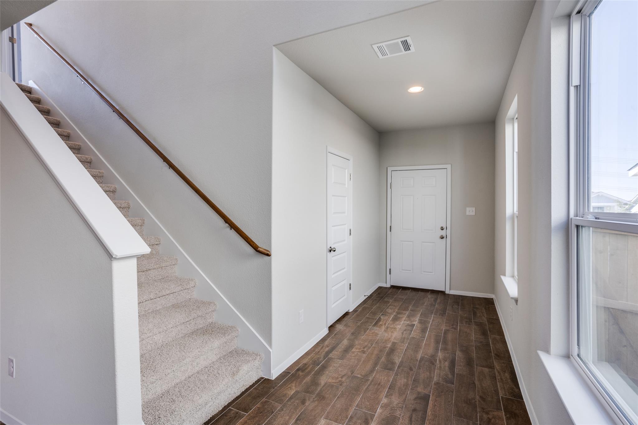 11729 Lago De Garda Dr, Austin, TX 78747