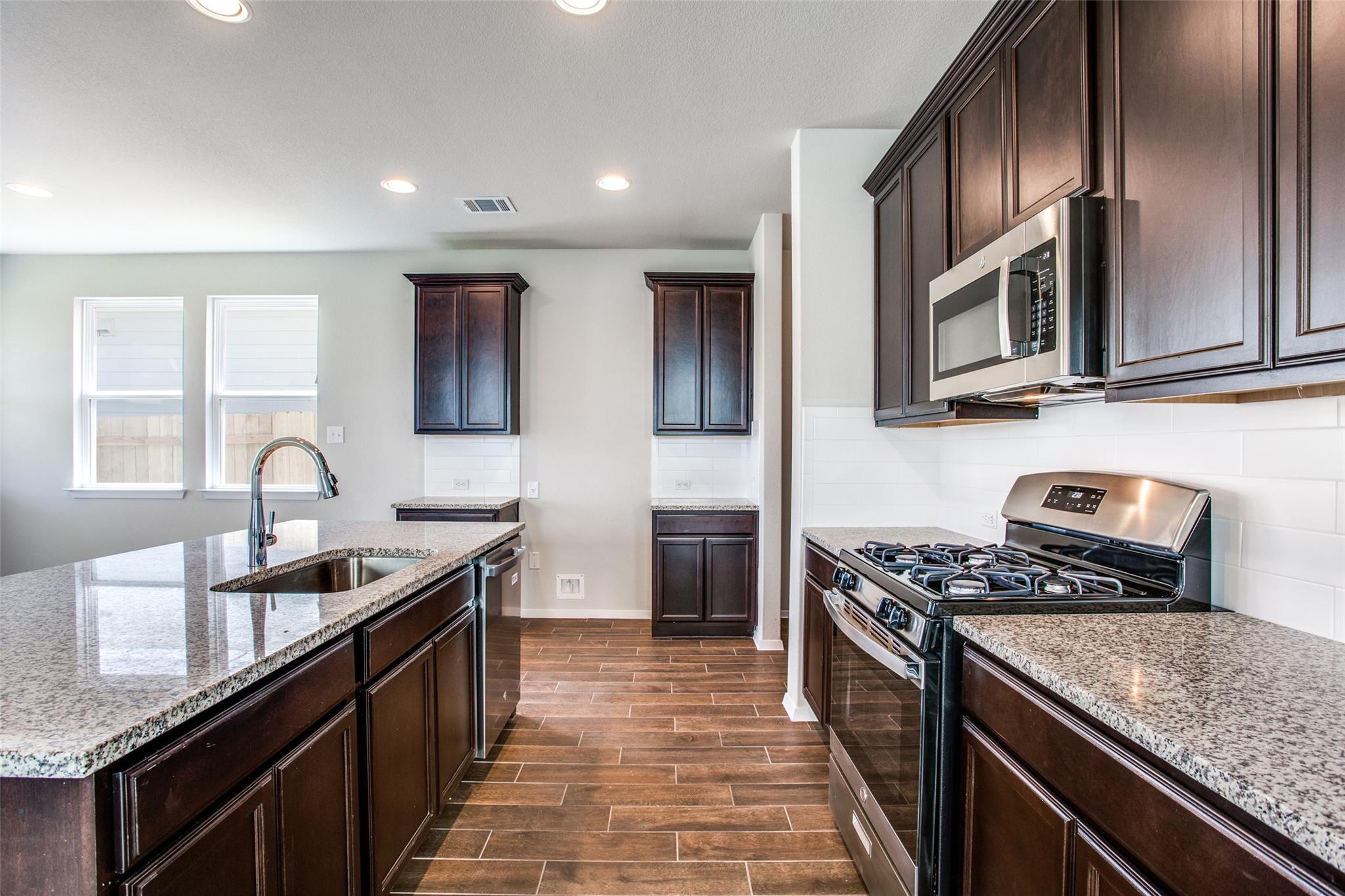 11729 Lago De Garda Dr, Austin, TX 78747