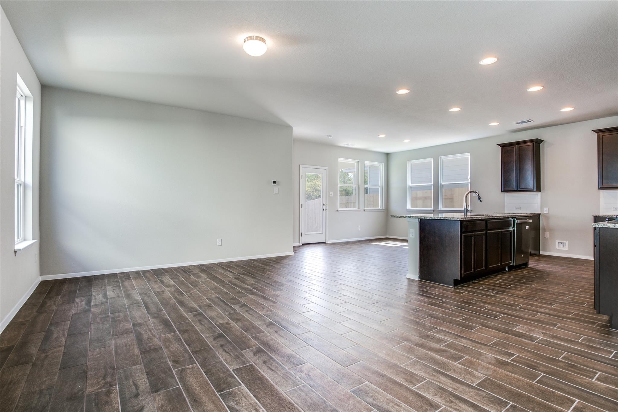 11729 Lago De Garda Dr, Austin, TX 78747