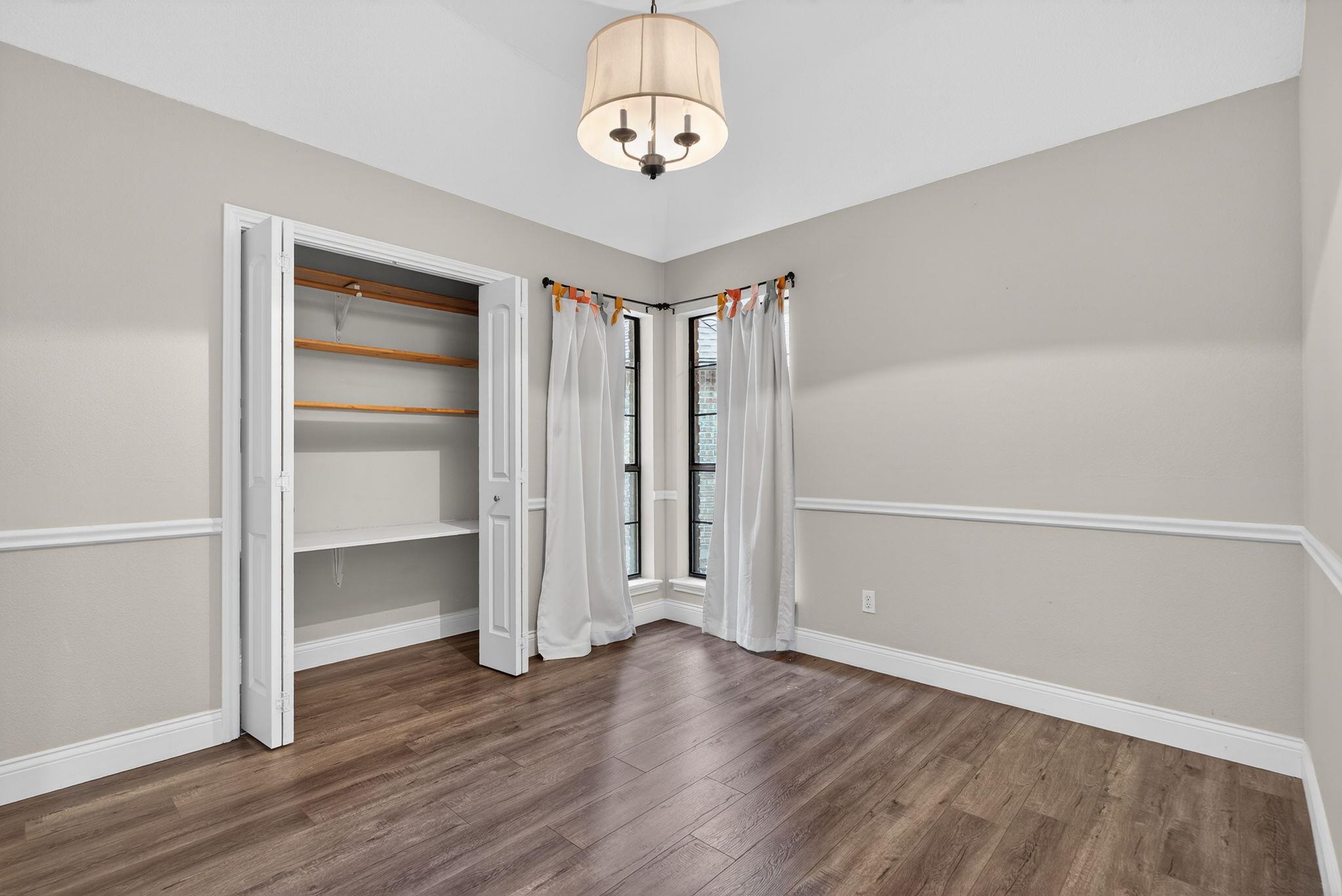 128 Long Wood Ave, Lakeway, TX 78734