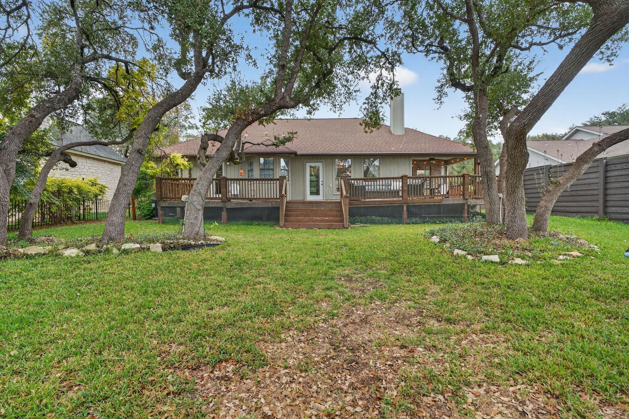 128 Long Wood Ave, Lakeway, TX 78734