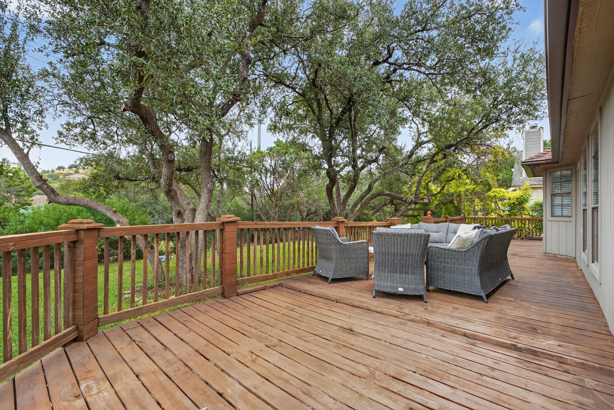 128 Long Wood Ave, Lakeway, TX 78734