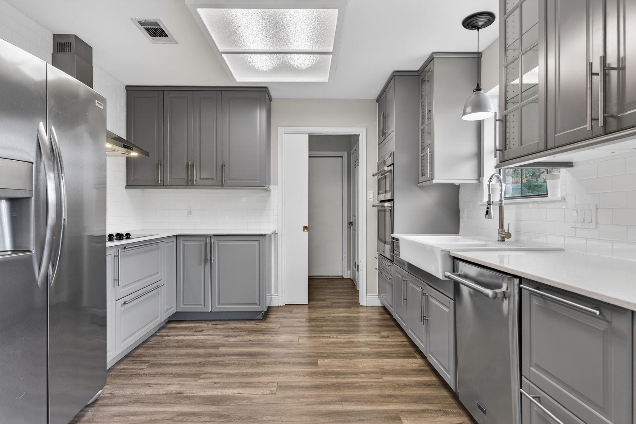 128 Long Wood Ave, Lakeway, TX 78734