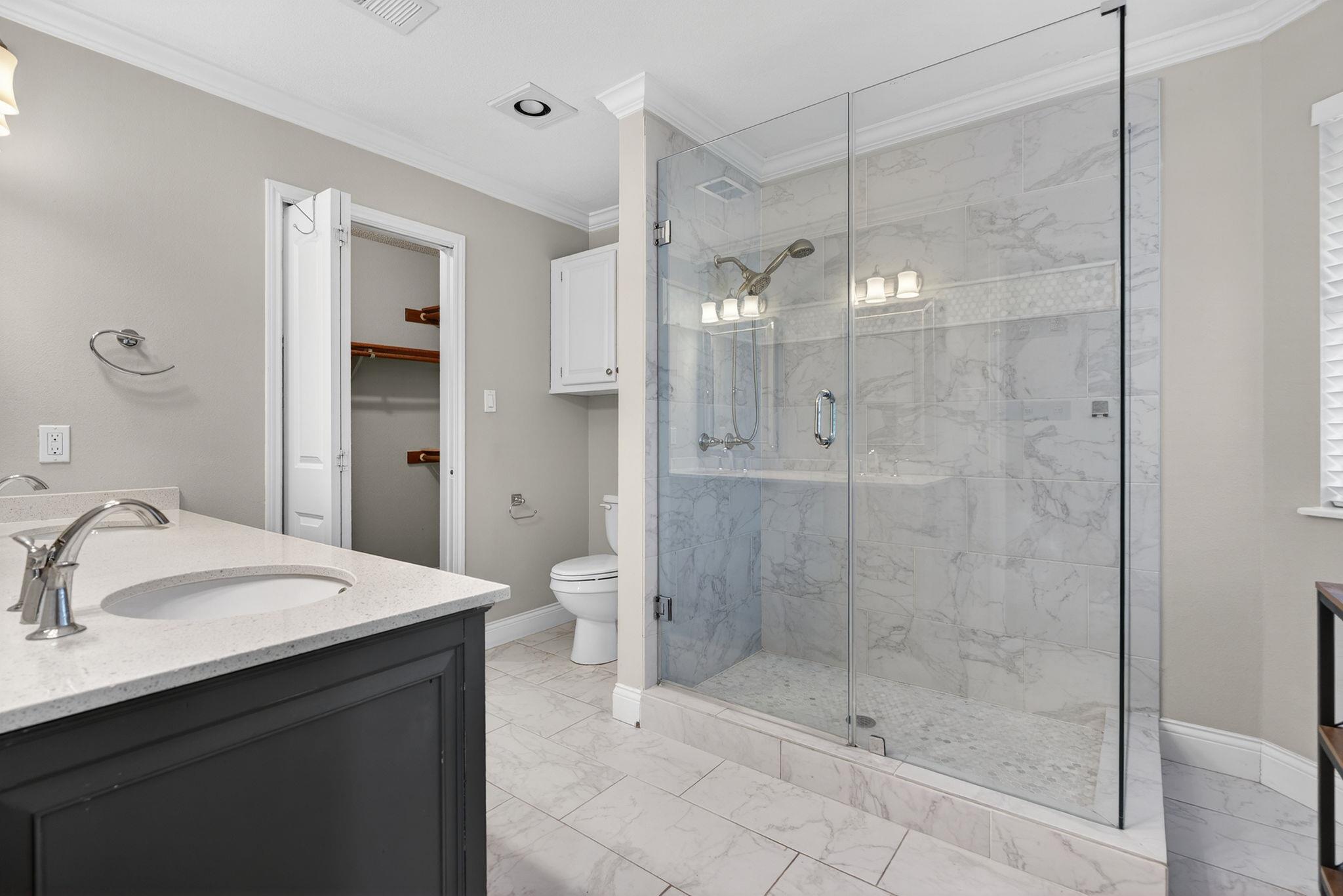 128 Long Wood Ave, Lakeway, TX 78734