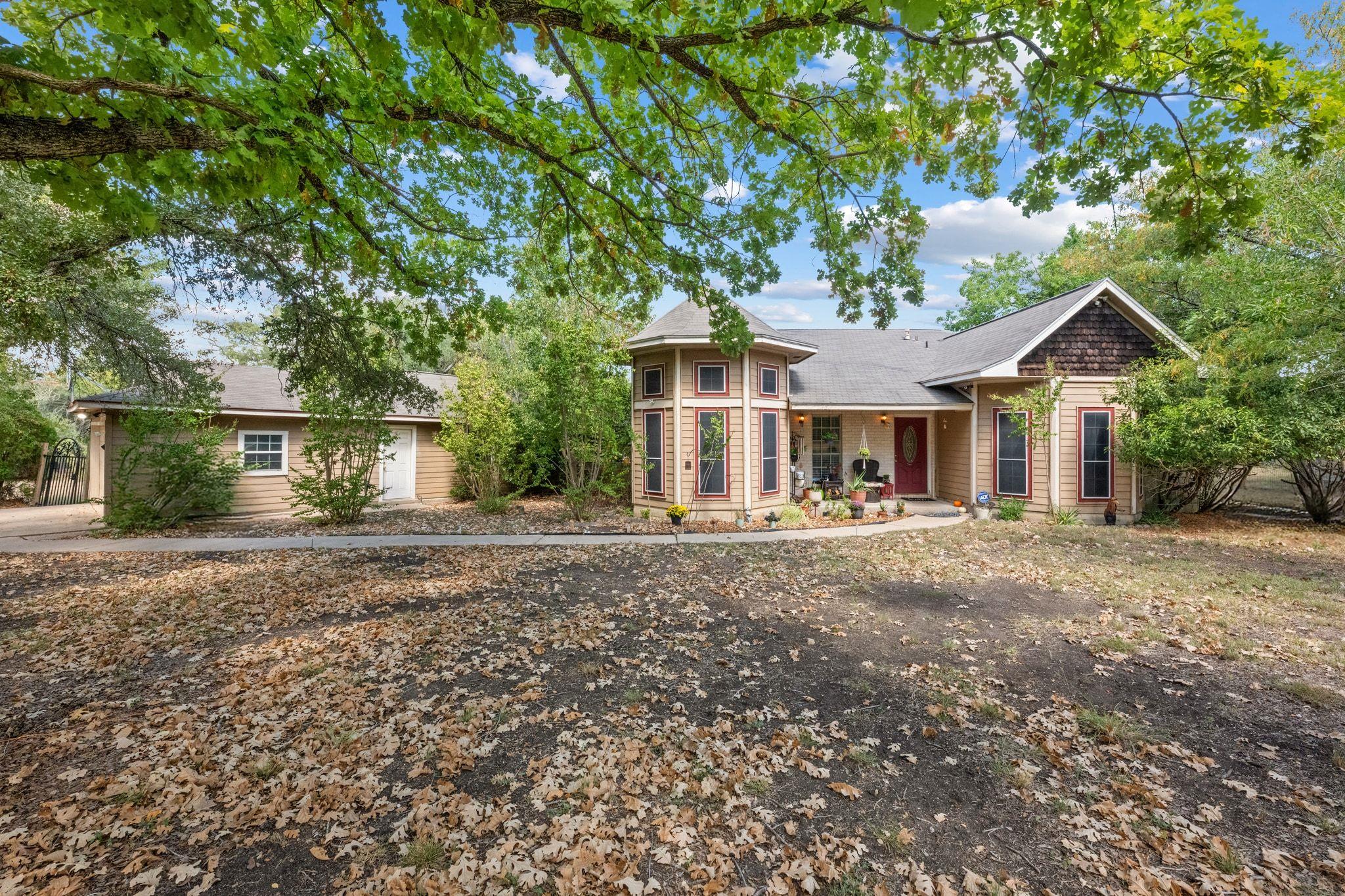 1031 N Sunset Canyon Dr, Dripping Springs, TX 78620