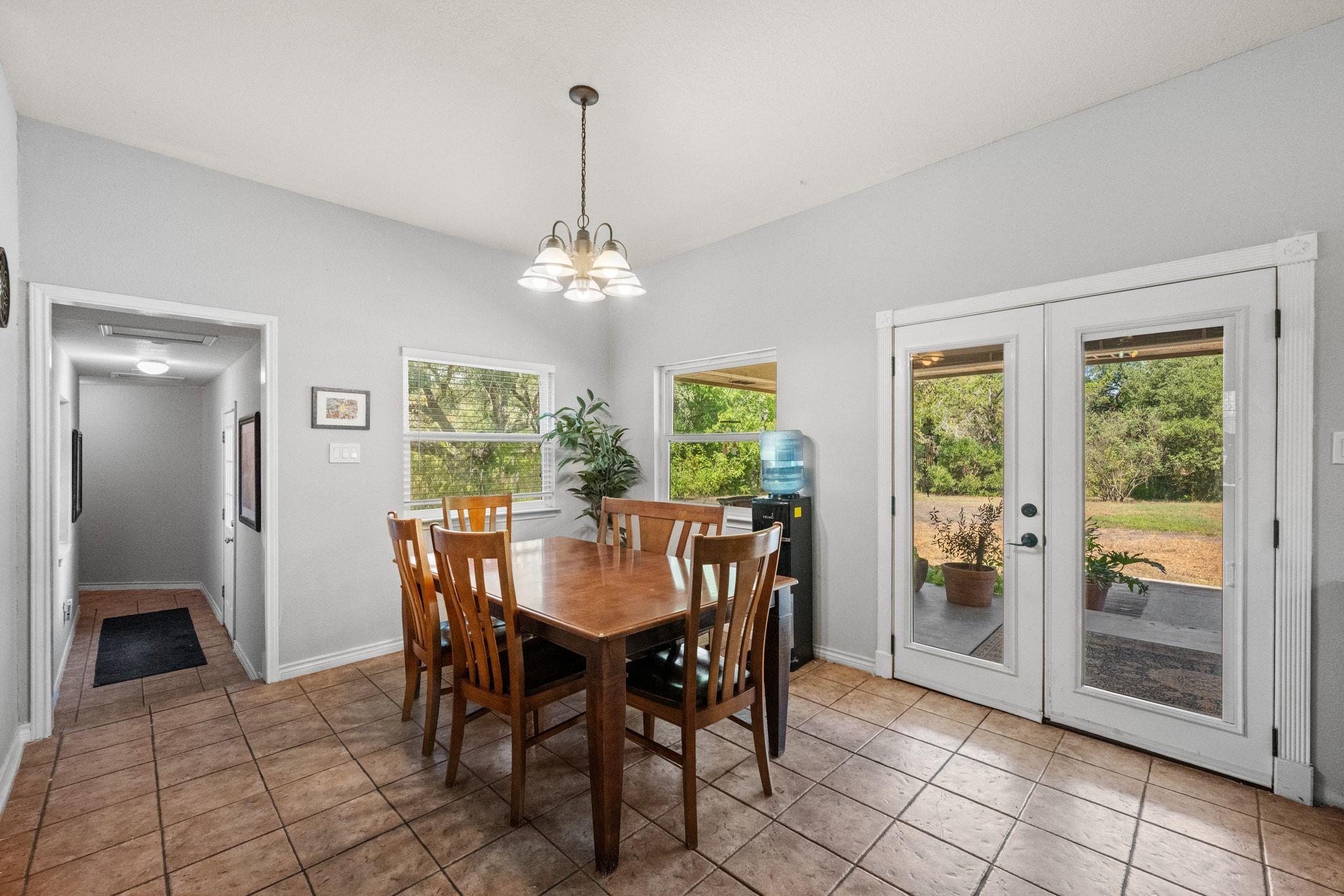 1031 N Sunset Canyon Dr, Dripping Springs, TX 78620