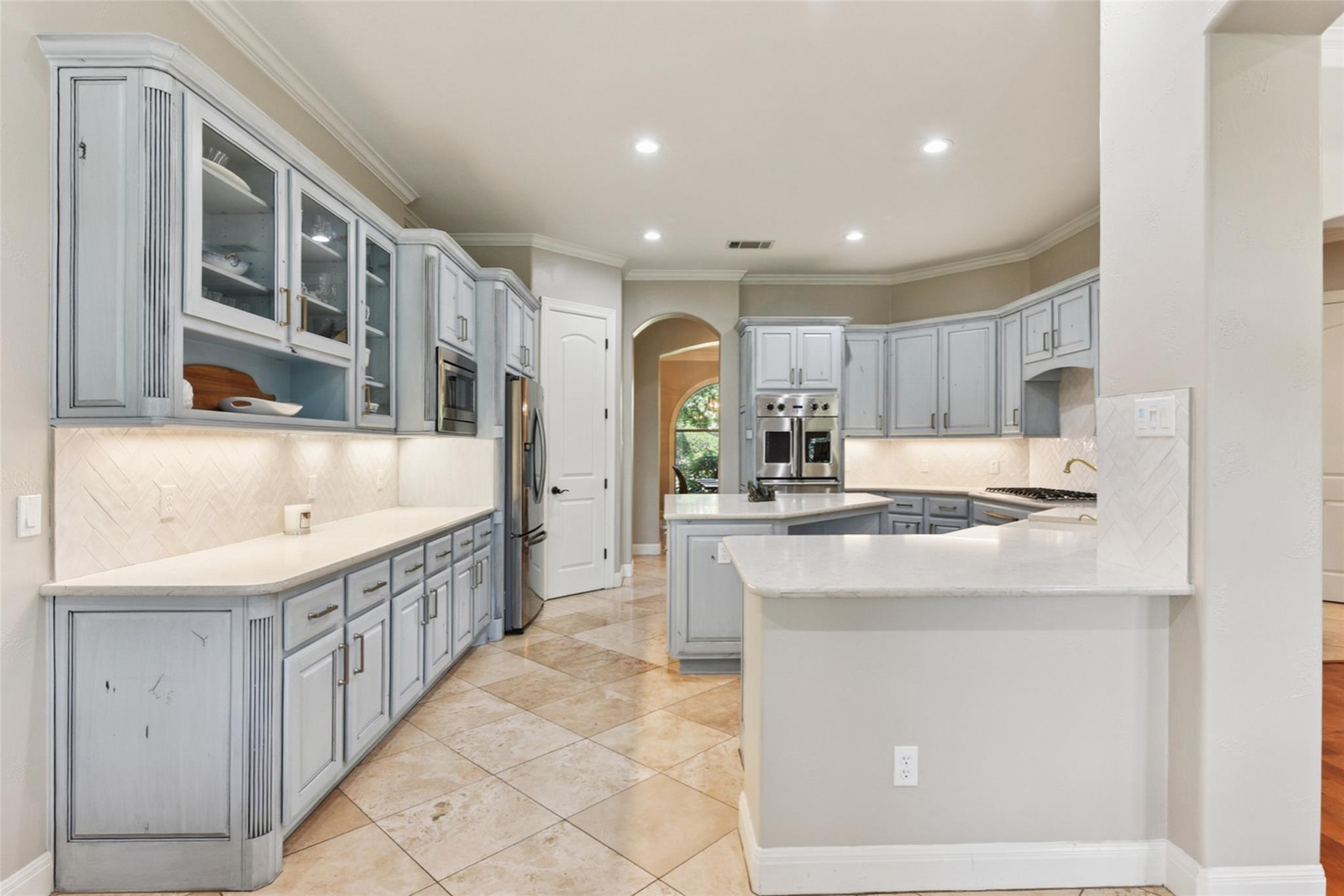 122 Silverstone Dr, Georgetown, TX 78633