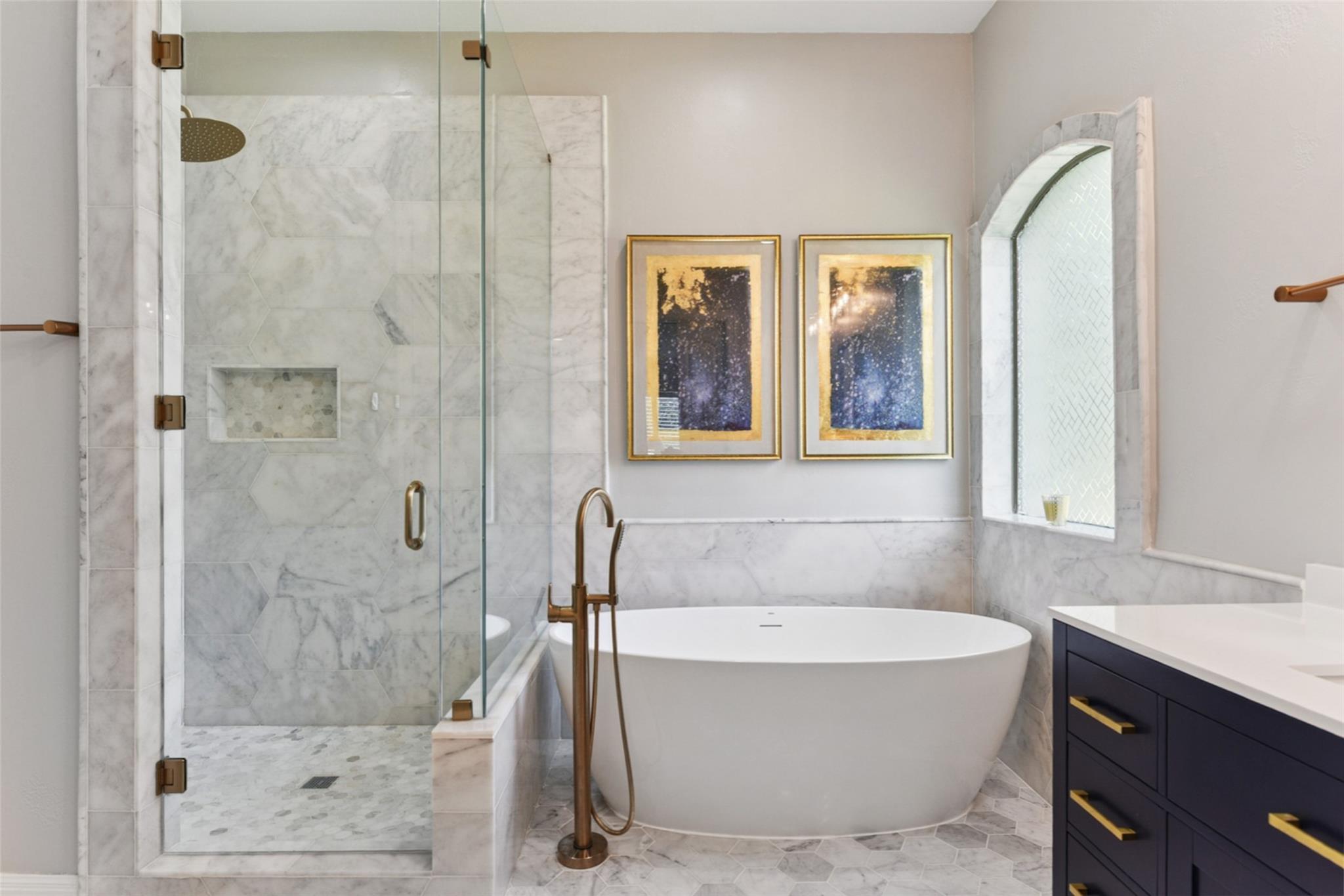 122 Silverstone Dr, Georgetown, TX 78633