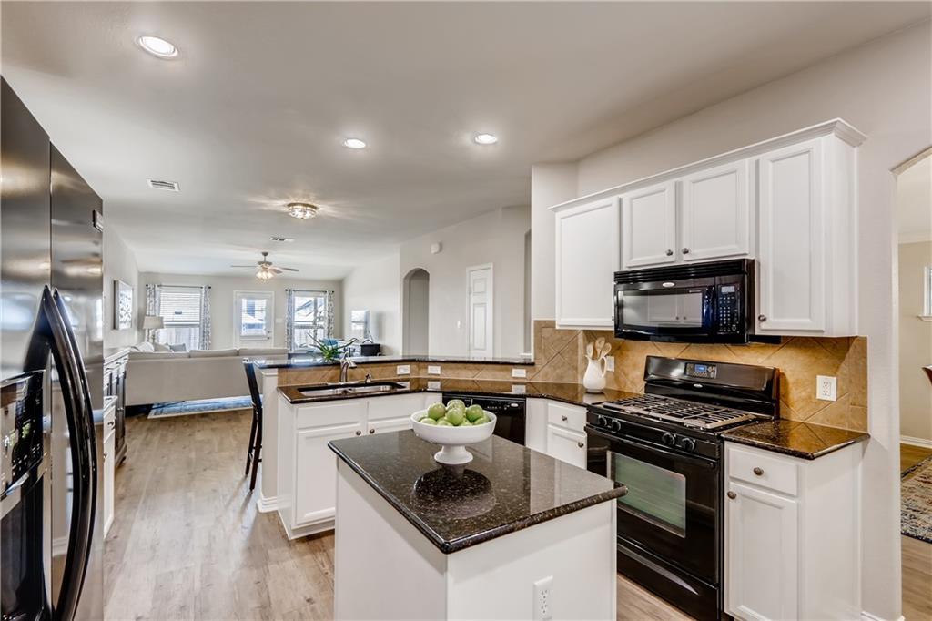 2416 Ericanna Ln, Leander, TX 78641