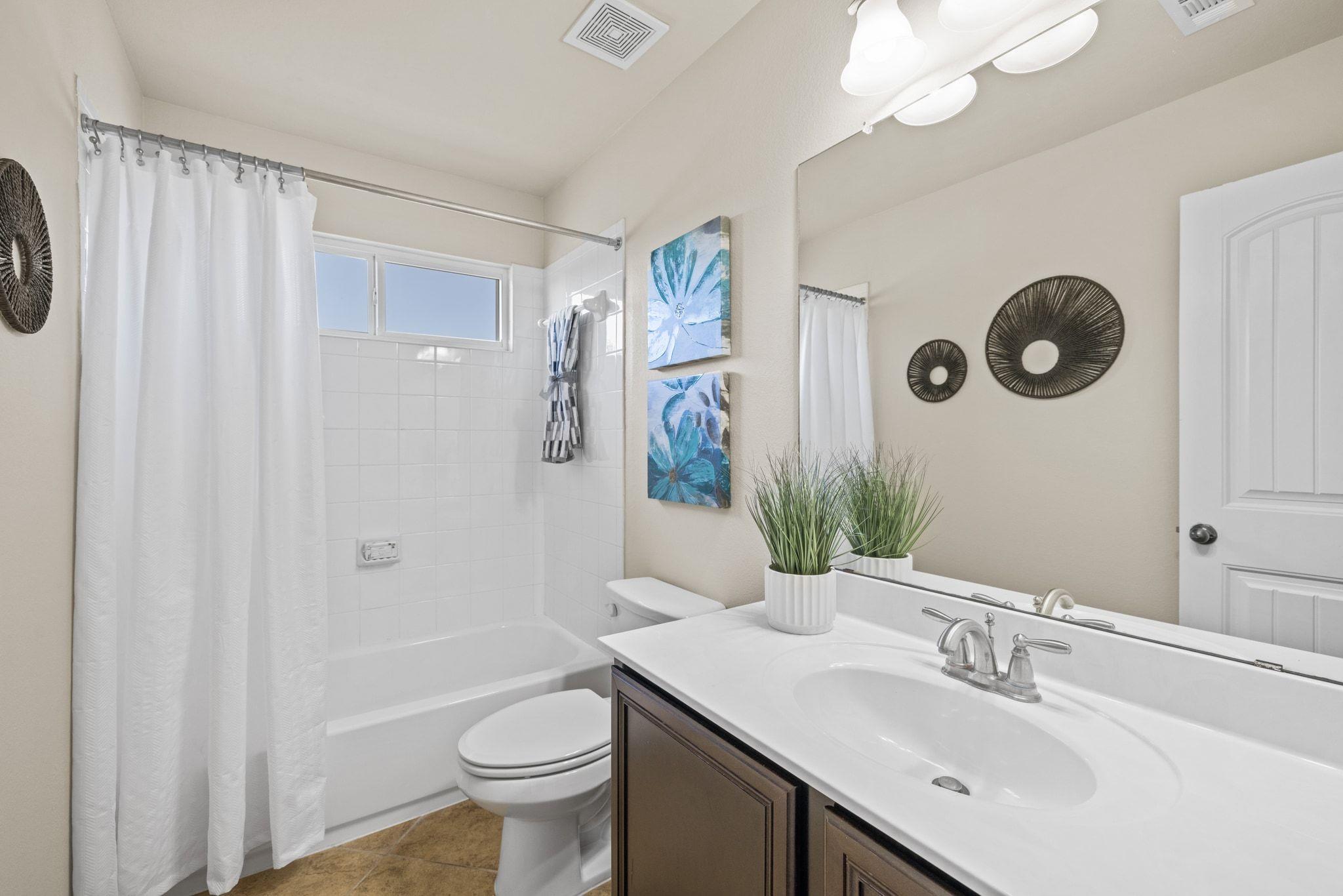 137 Paul Azinger Dr, Round Rock, TX 78664