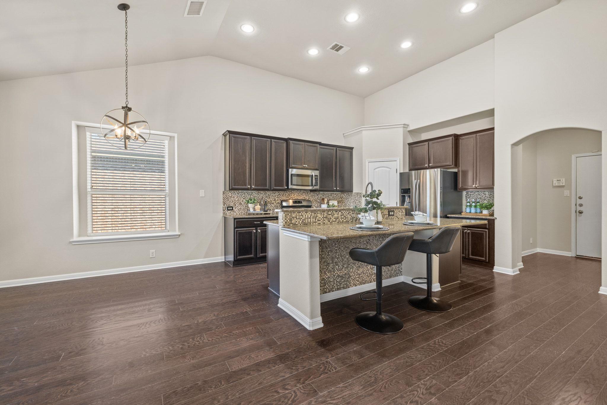 137 Paul Azinger Dr, Round Rock, TX 78664