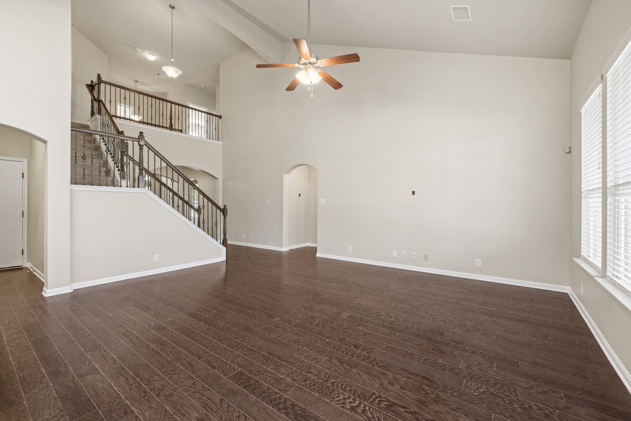 137 Paul Azinger Dr, Round Rock, TX 78664