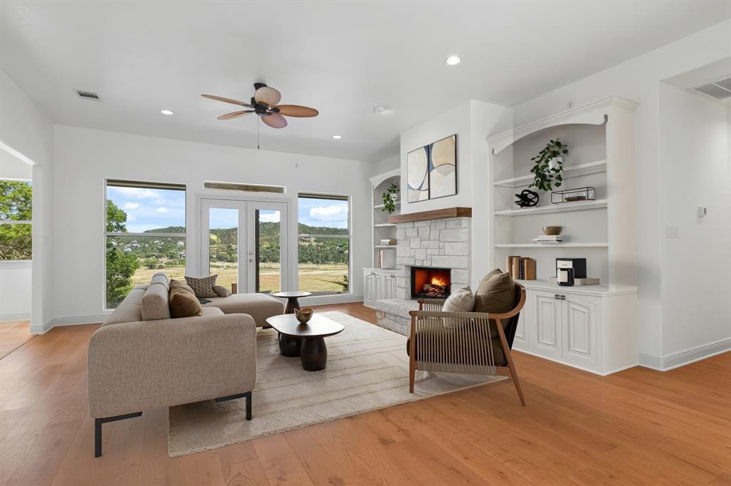 18408 West Rim Dr, Jonestown, TX 78645