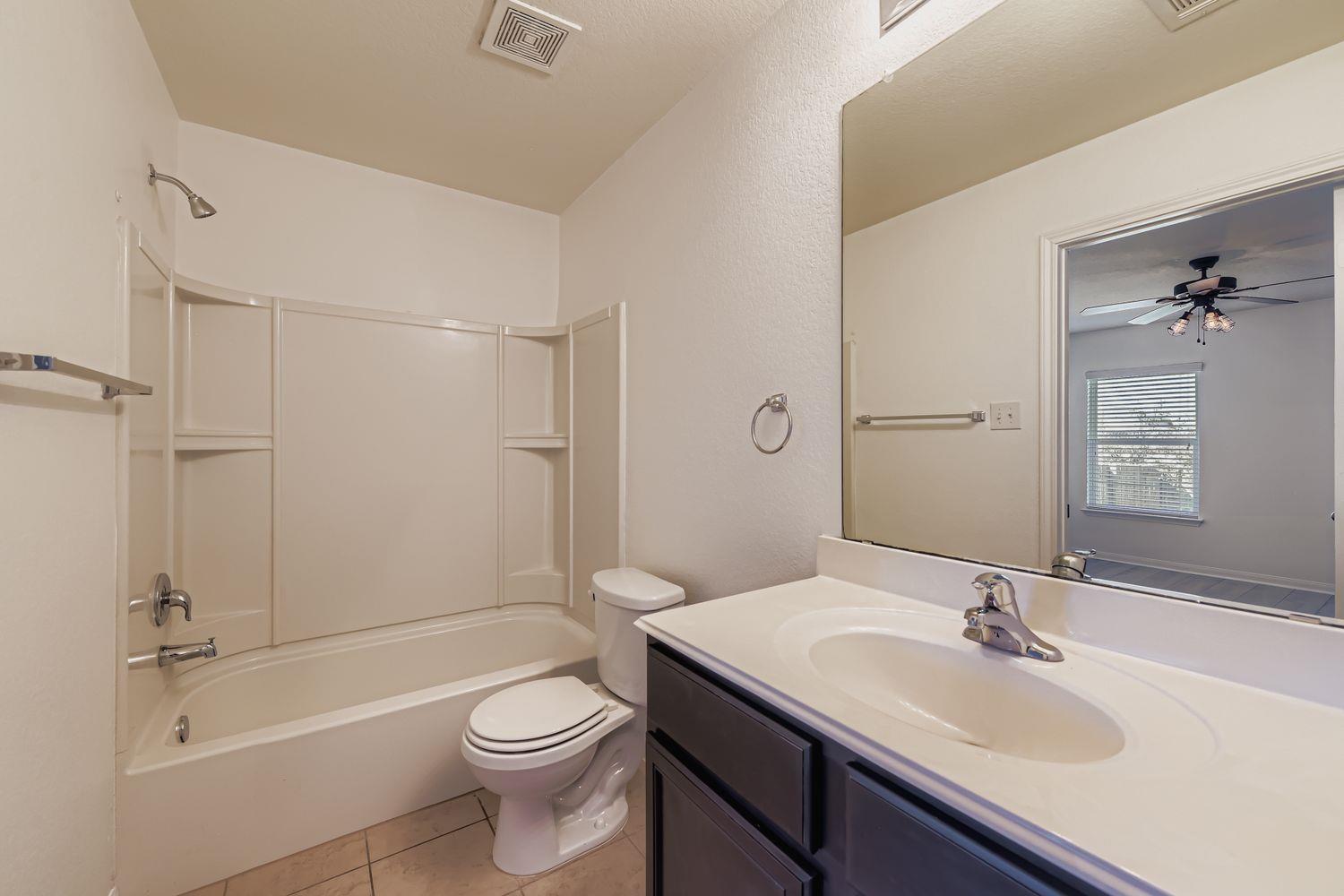 232 Millers Loop, Jarrell, TX 76537