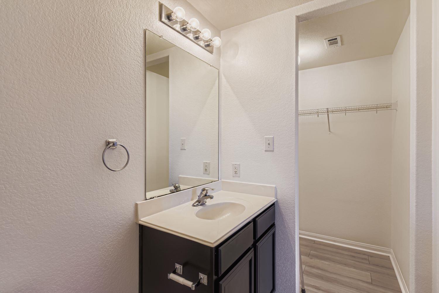 232 Millers Loop, Jarrell, TX 76537