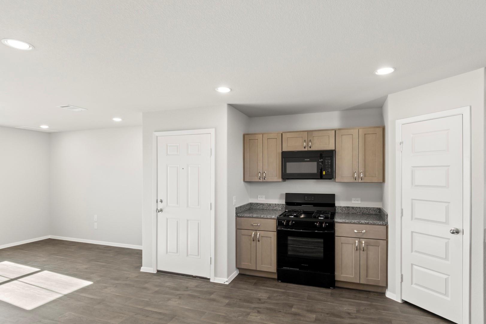 123 Daylily Dr, Elgin, TX 78621