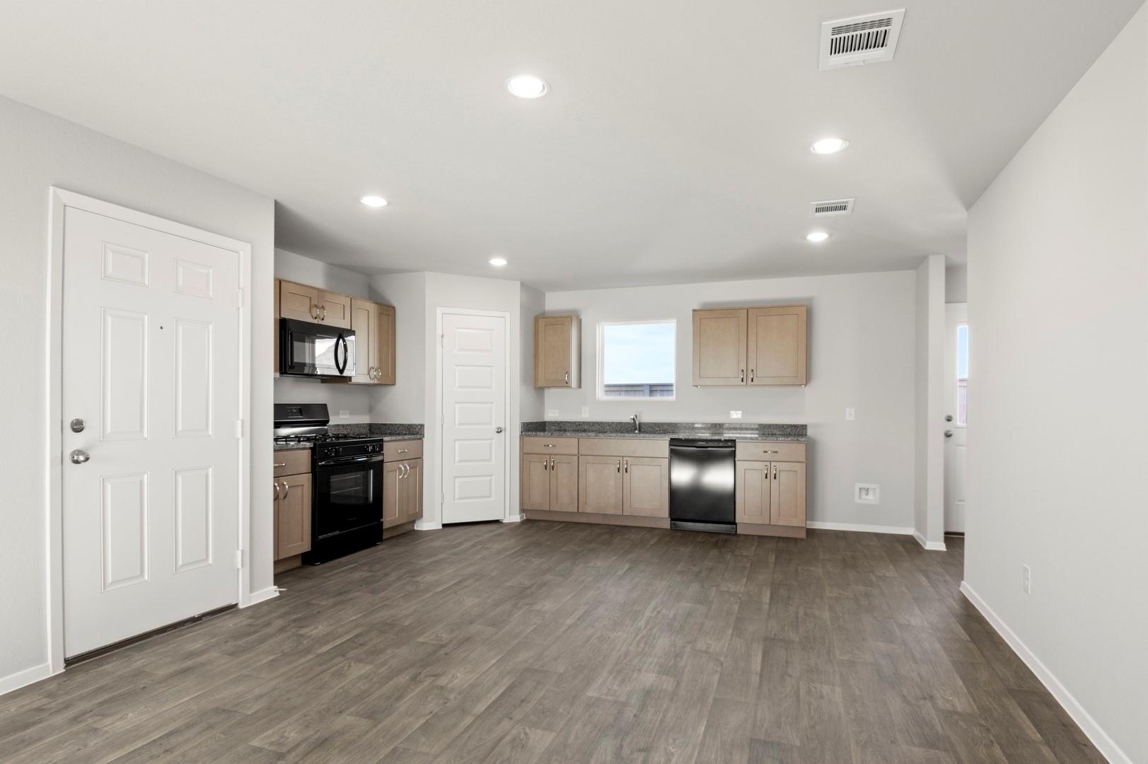 123 Daylily Dr, Elgin, TX 78621