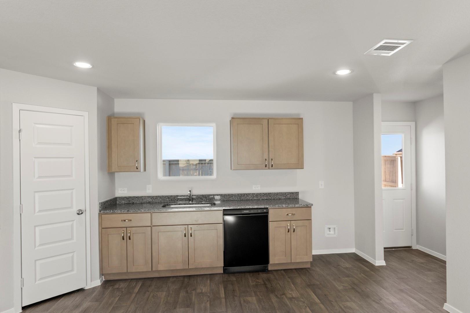 123 Daylily Dr, Elgin, TX 78621