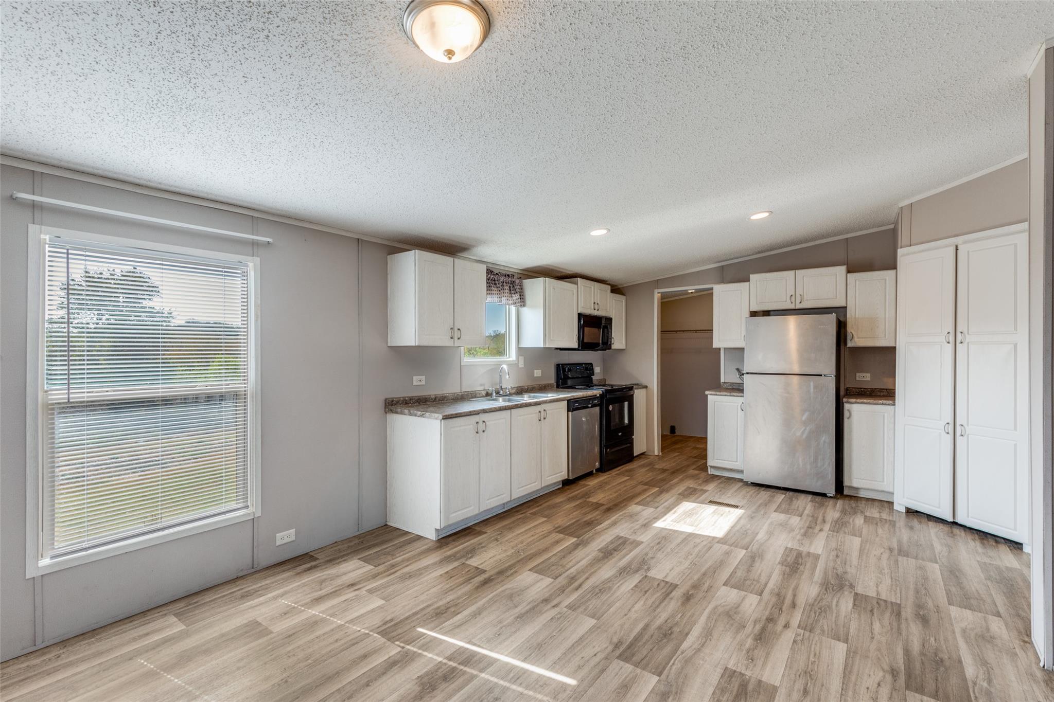 346 Rancho Linda Dr, Lockhart, TX 78644