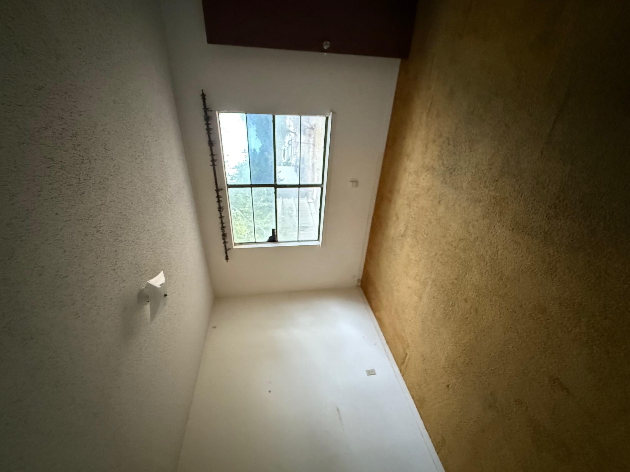 205 Hughson Dr, San Marcos, TX 78666